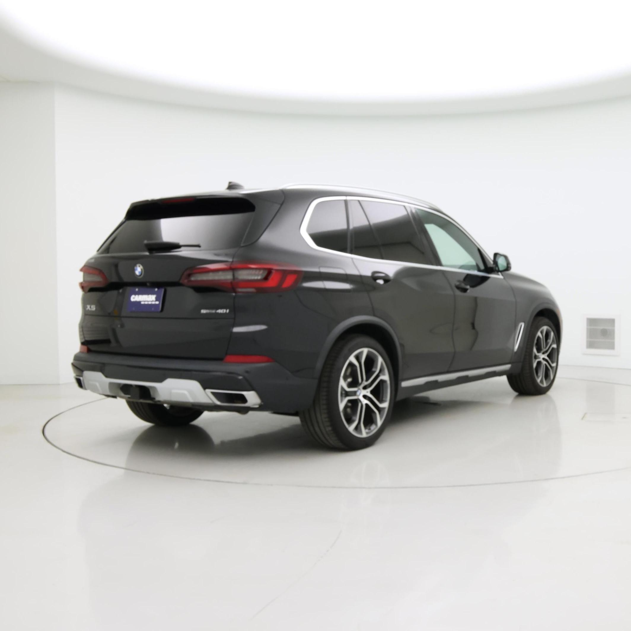 Thumbnail: 2021 BMW X5 - 8