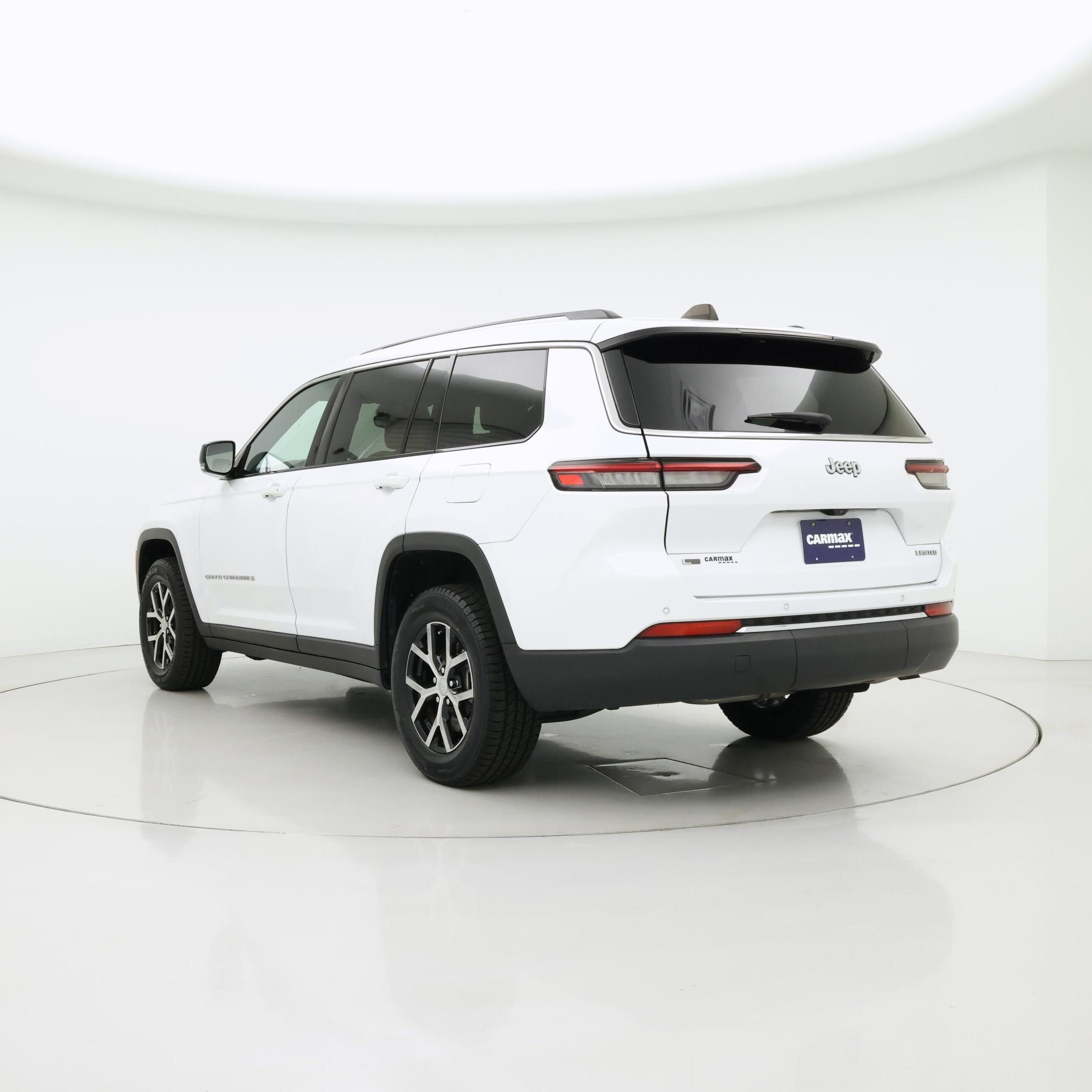 Thumbnail: 2023 Jeep Grand Cherokee L - 2