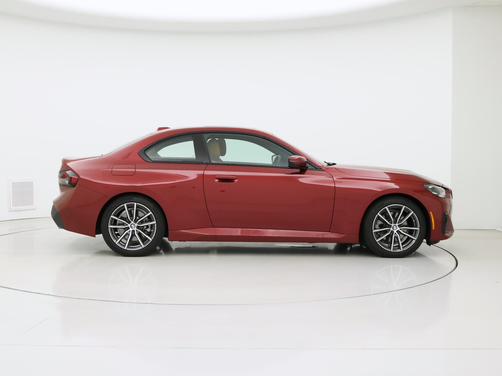 2025 BMW 2 Series 230i - Photo 8