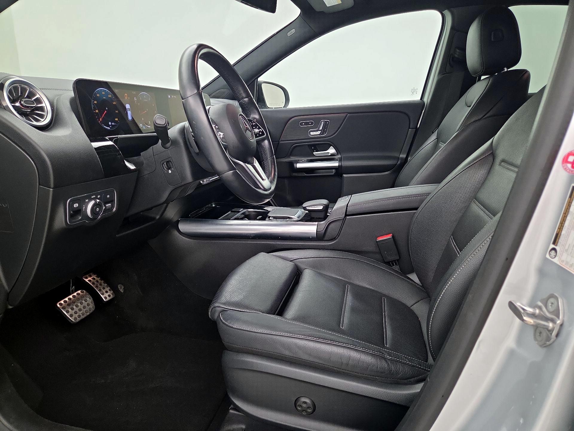 Thumbnail: 2023 Mercedes-Benz GLA - 11