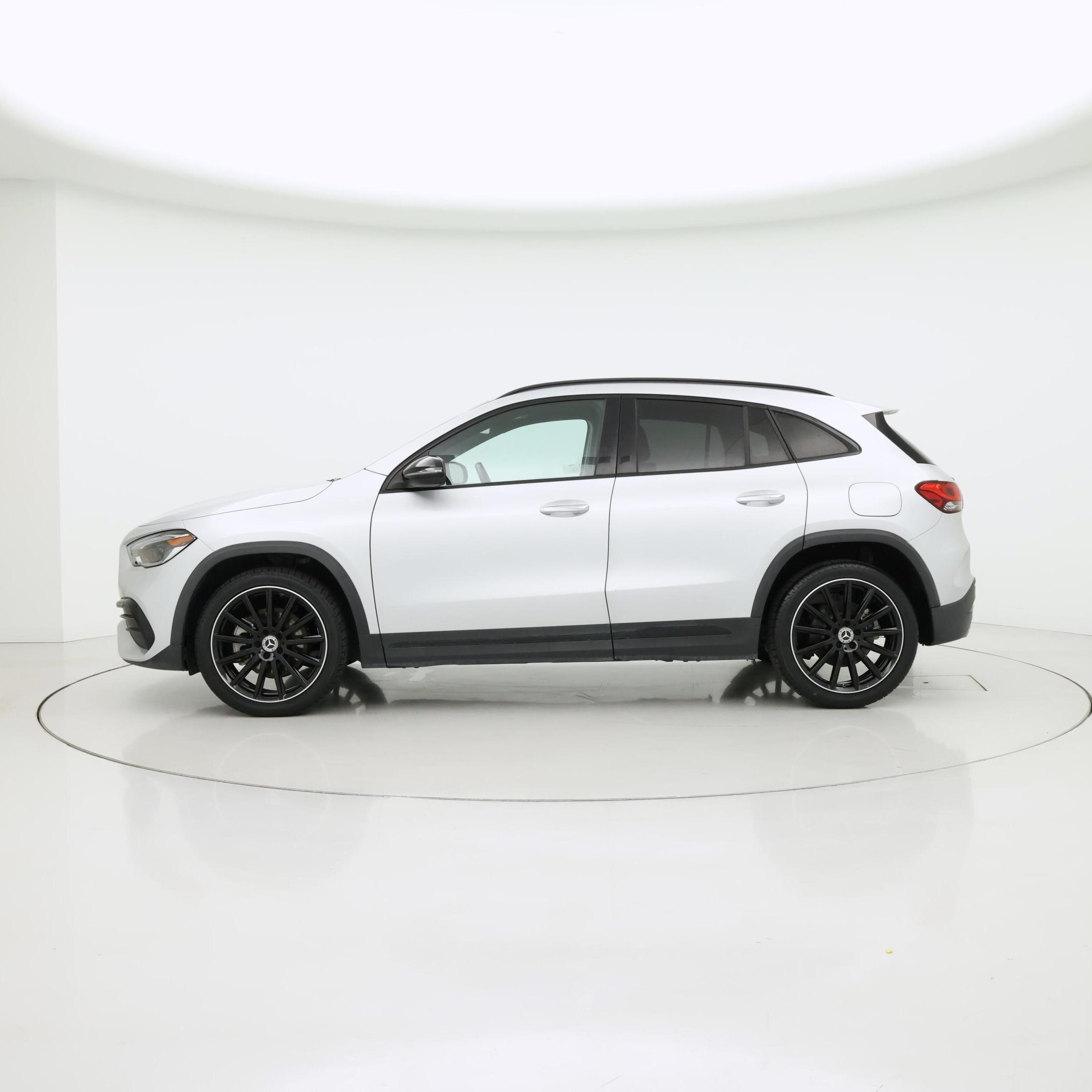 Thumbnail: 2023 Mercedes-Benz GLA - 3