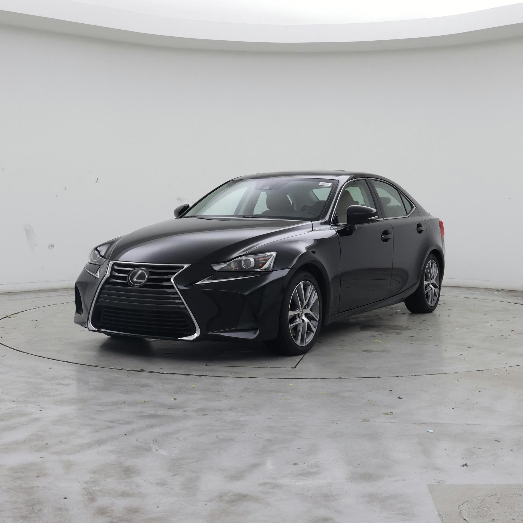 Thumbnail: 2020 Lexus IS - 4
