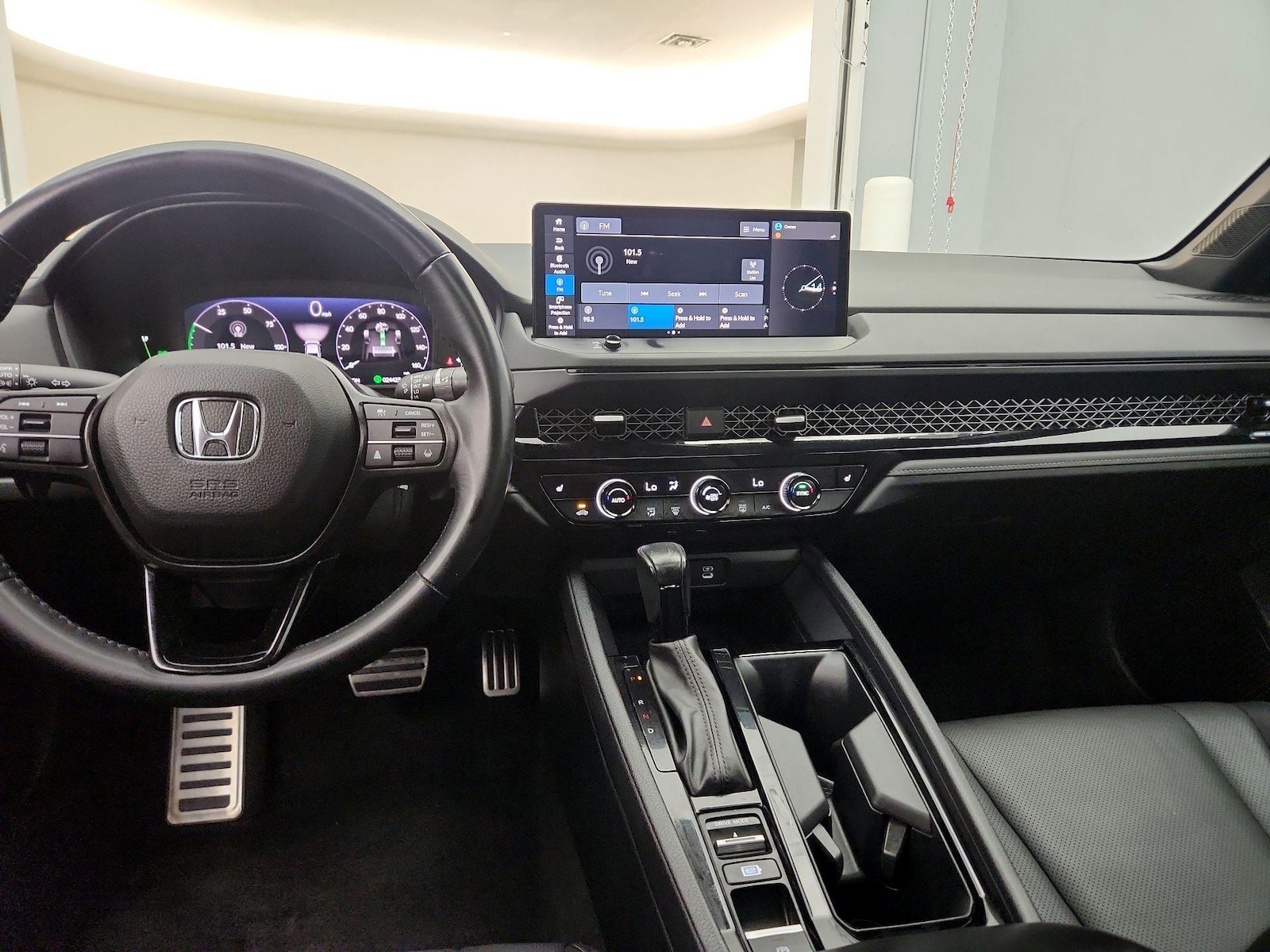 2023 Honda Accord Hybrid Sport-L - Photo 10