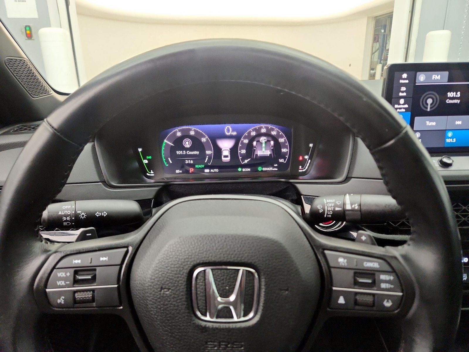 2023 Honda Accord Hybrid Sport-L - Photo 11