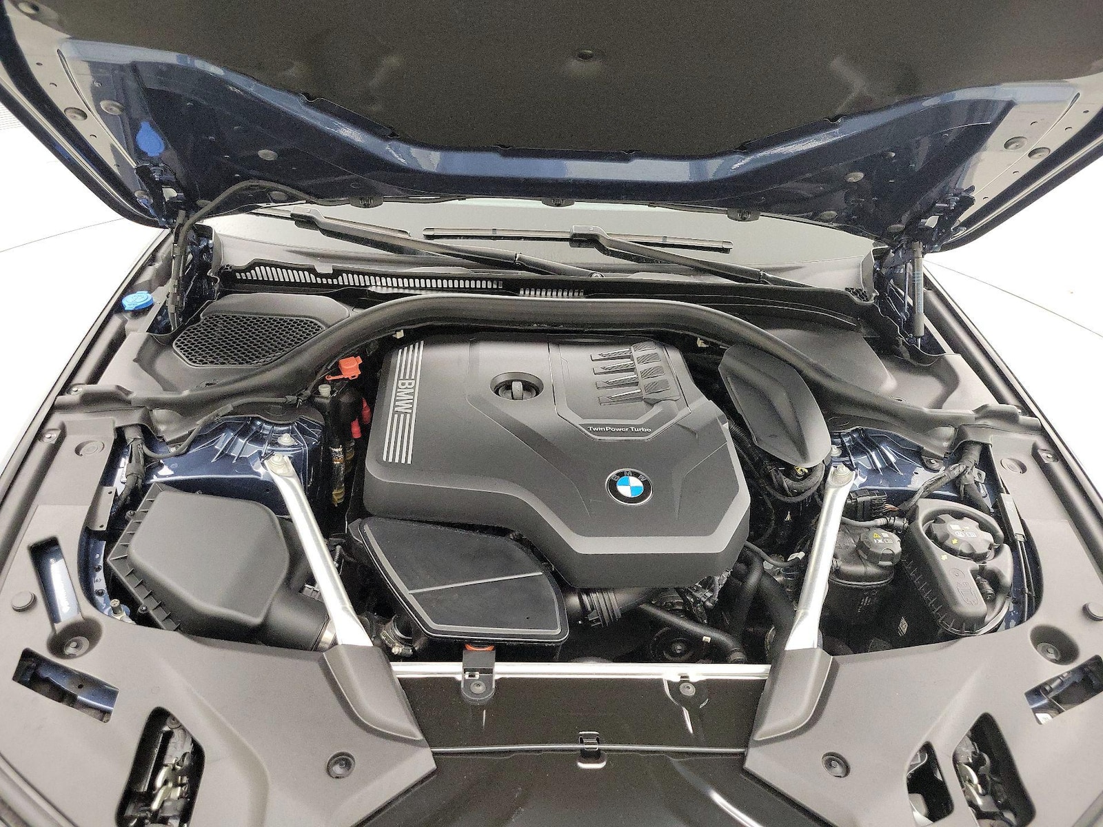 2023 BMW 5 Series 530i - Photo 24