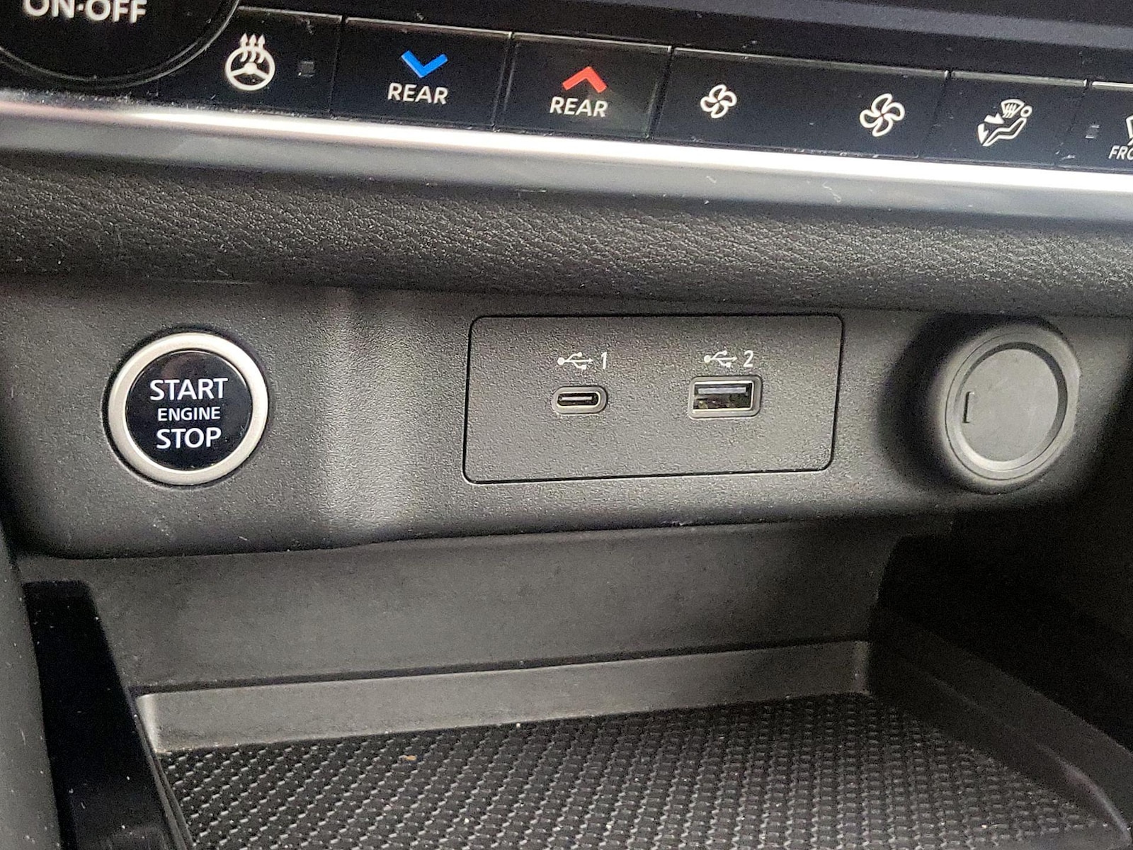 2023 Nissan Rogue SL - Photo 20