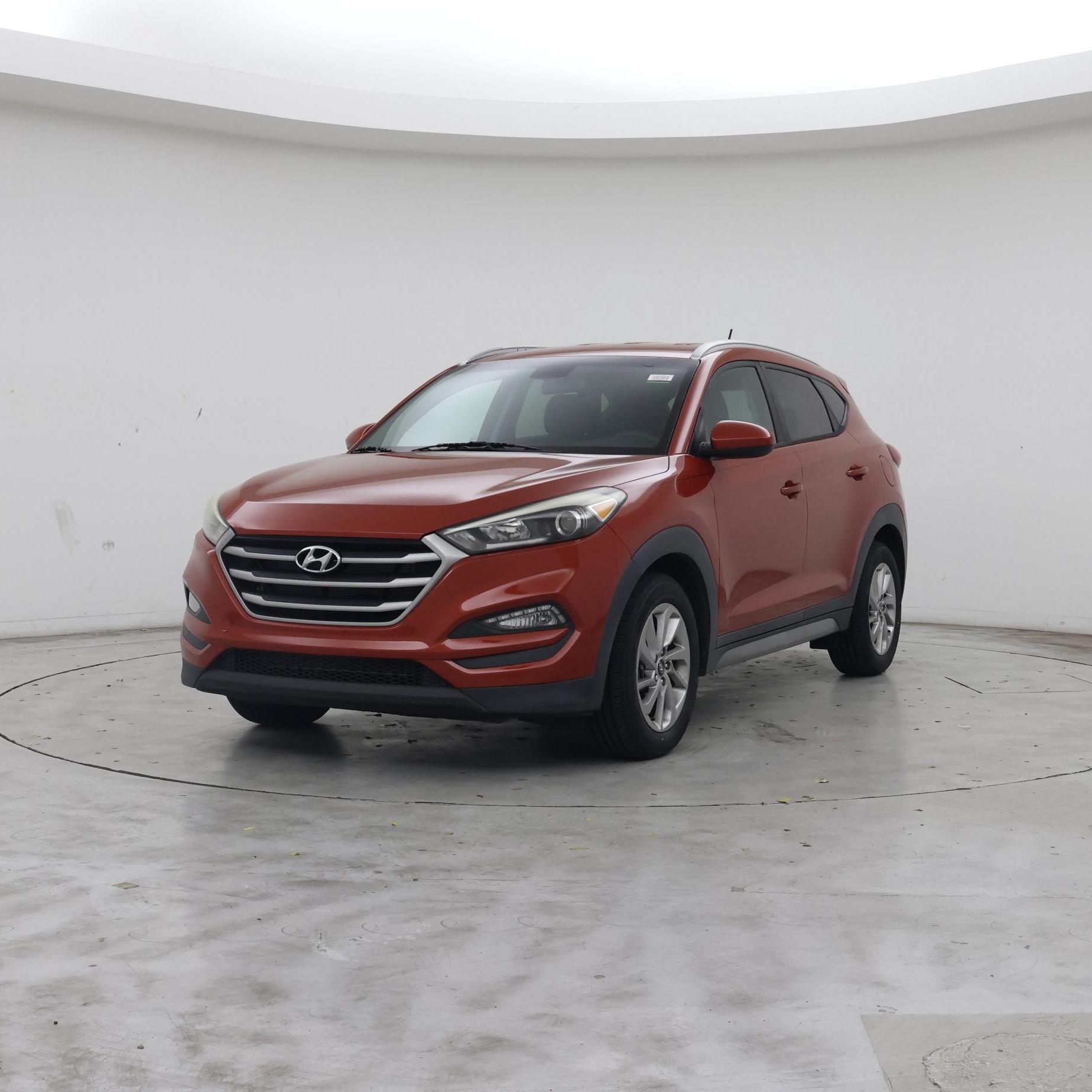 Thumbnail: 2017 Hyundai Tucson - 4