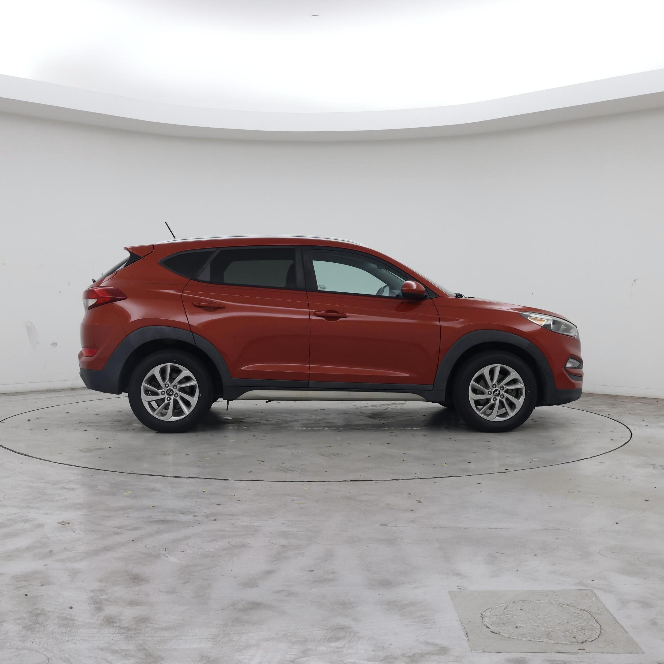 Thumbnail: 2017 Hyundai Tucson - 7