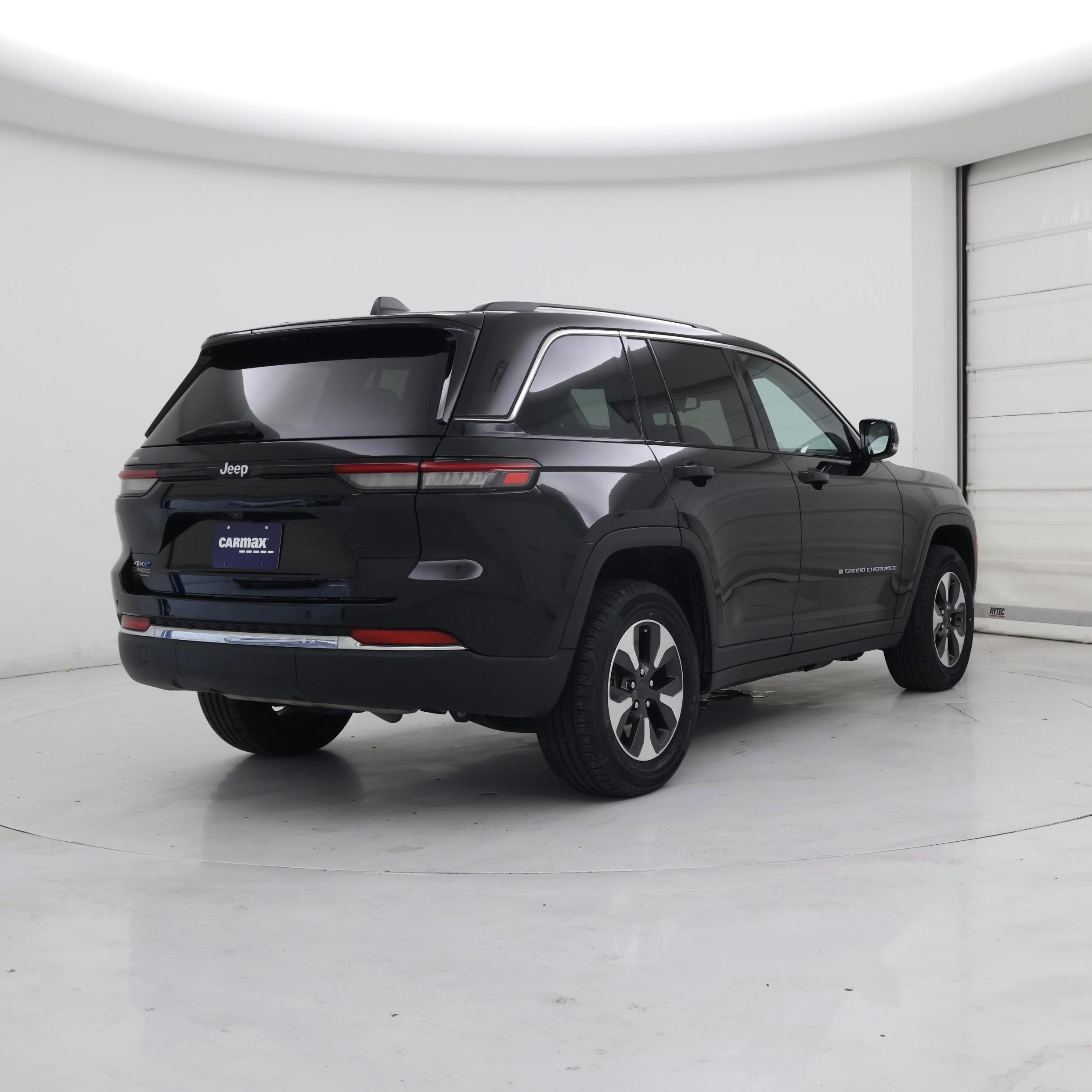 Thumbnail: 2024 Jeep Grand Cherokee - 8