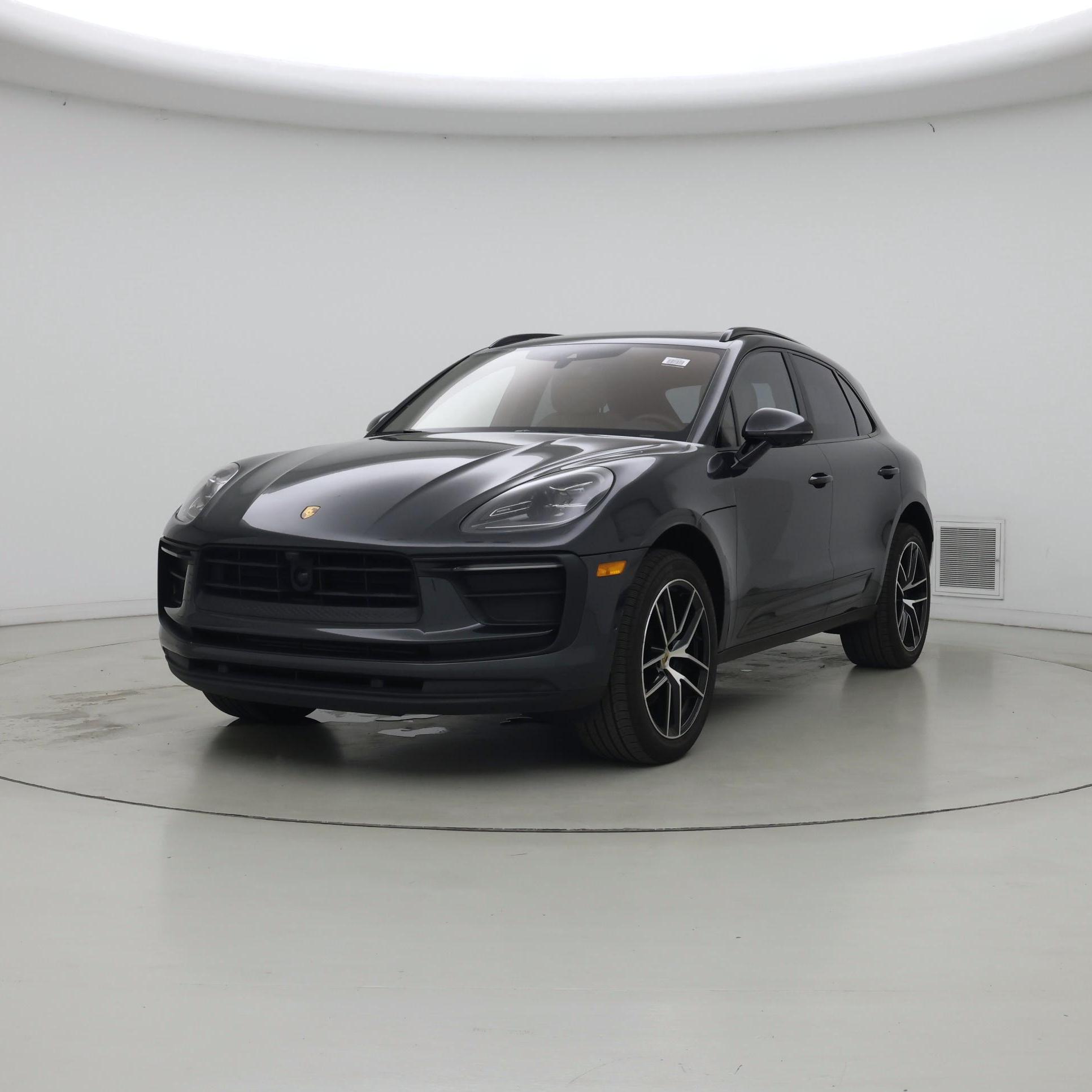 Thumbnail: 2024 Porsche Macan - 4