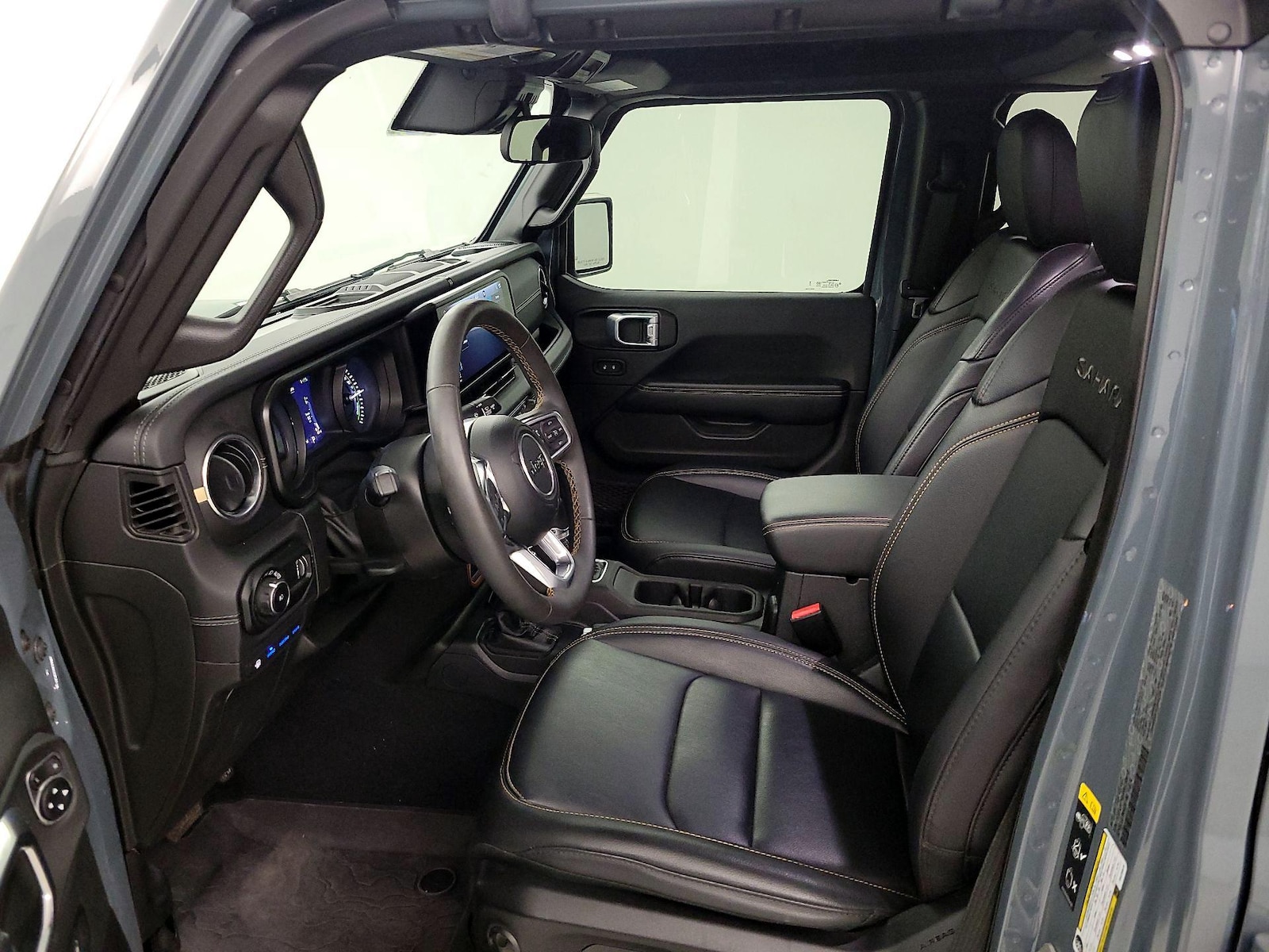 2024 Jeep Wrangler 4xe Sahara 4XE - Photo 11