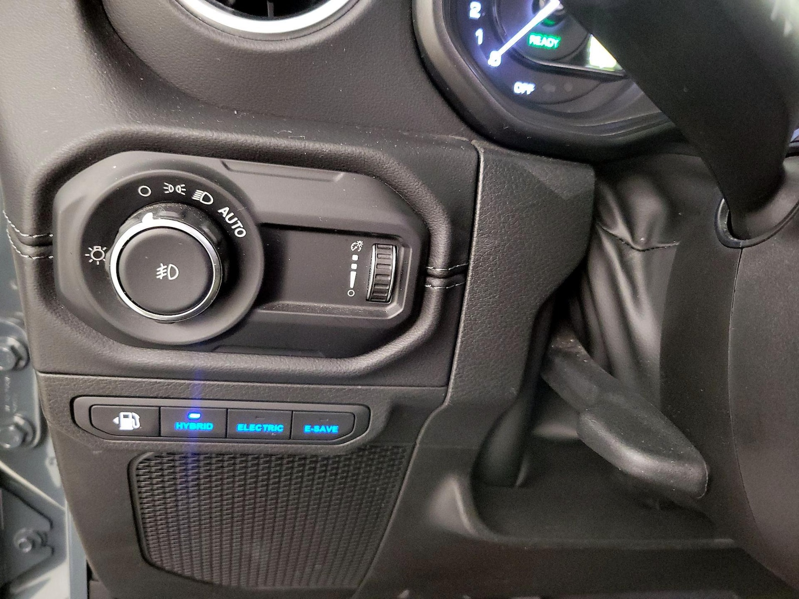 2024 Jeep Wrangler 4xe Sahara 4XE - Photo 13