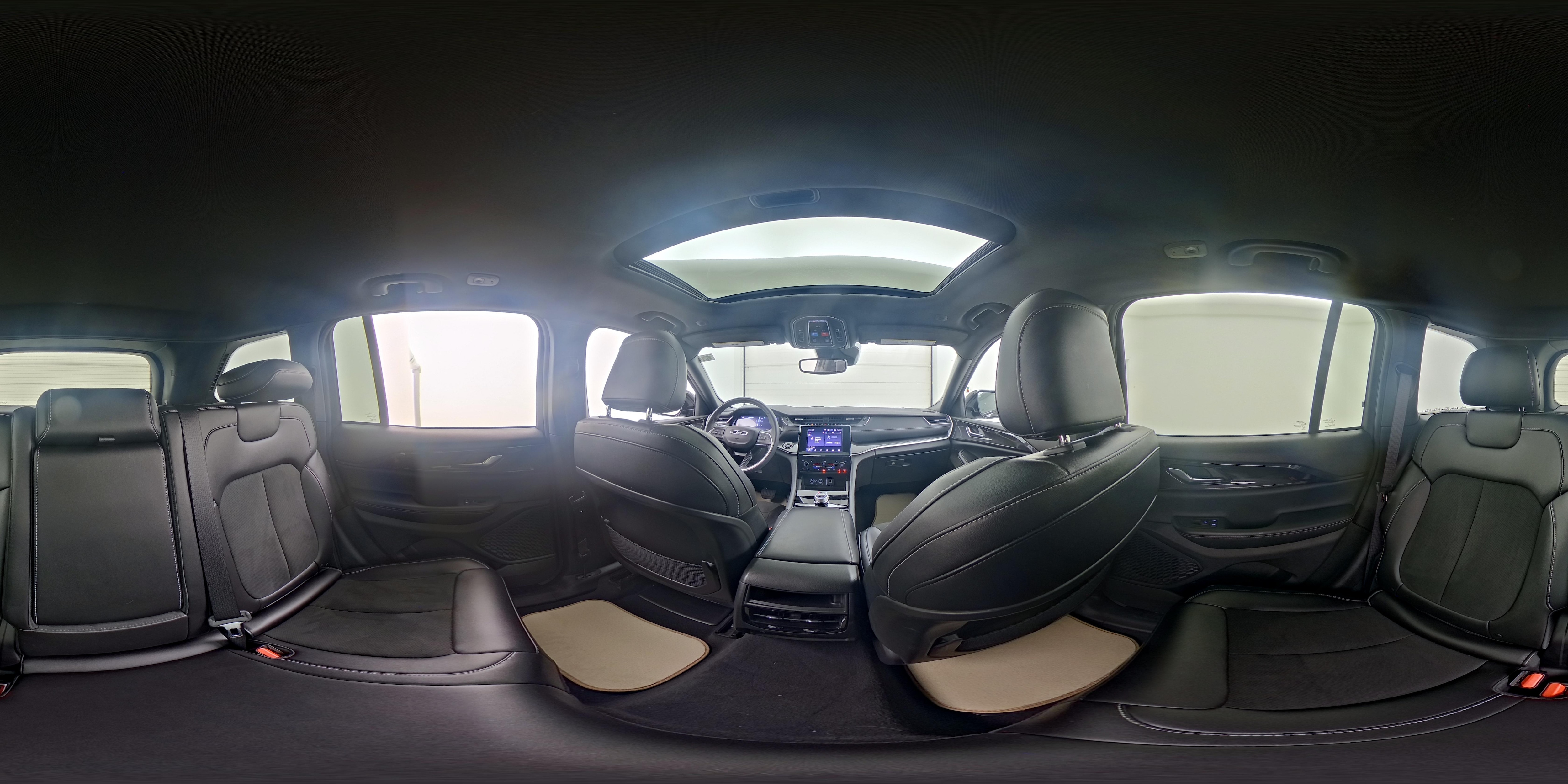 2023 Jeep Grand Cherokee Altitude - Photo 26