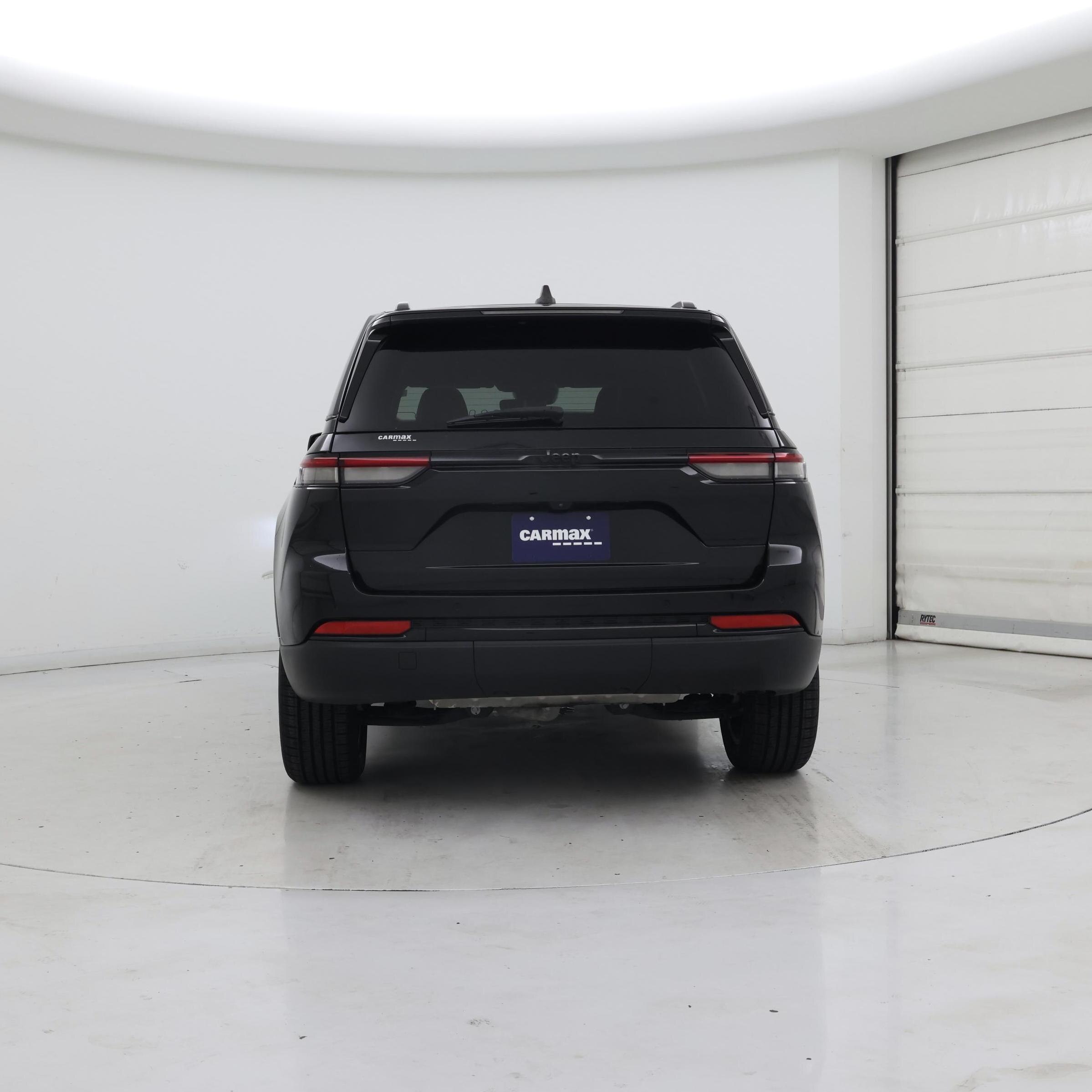 Thumbnail: 2023 Jeep Grand Cherokee - 6