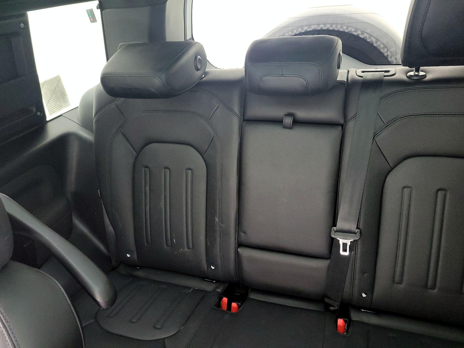 2022 Land Rover Defender S - Photo 22