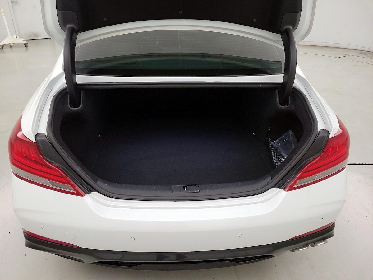 Trunk/Cargo (Seats Up)