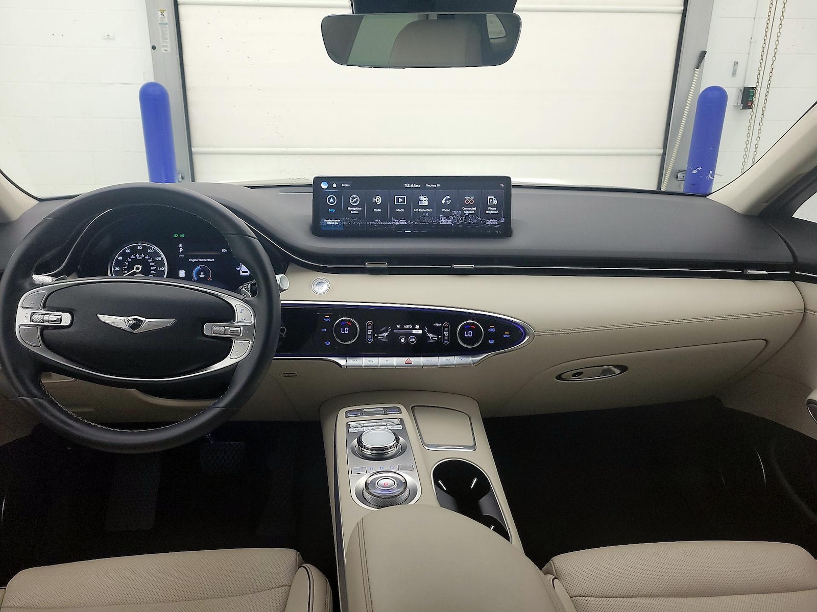 2023 GENESIS GV70 Standard - Photo 10