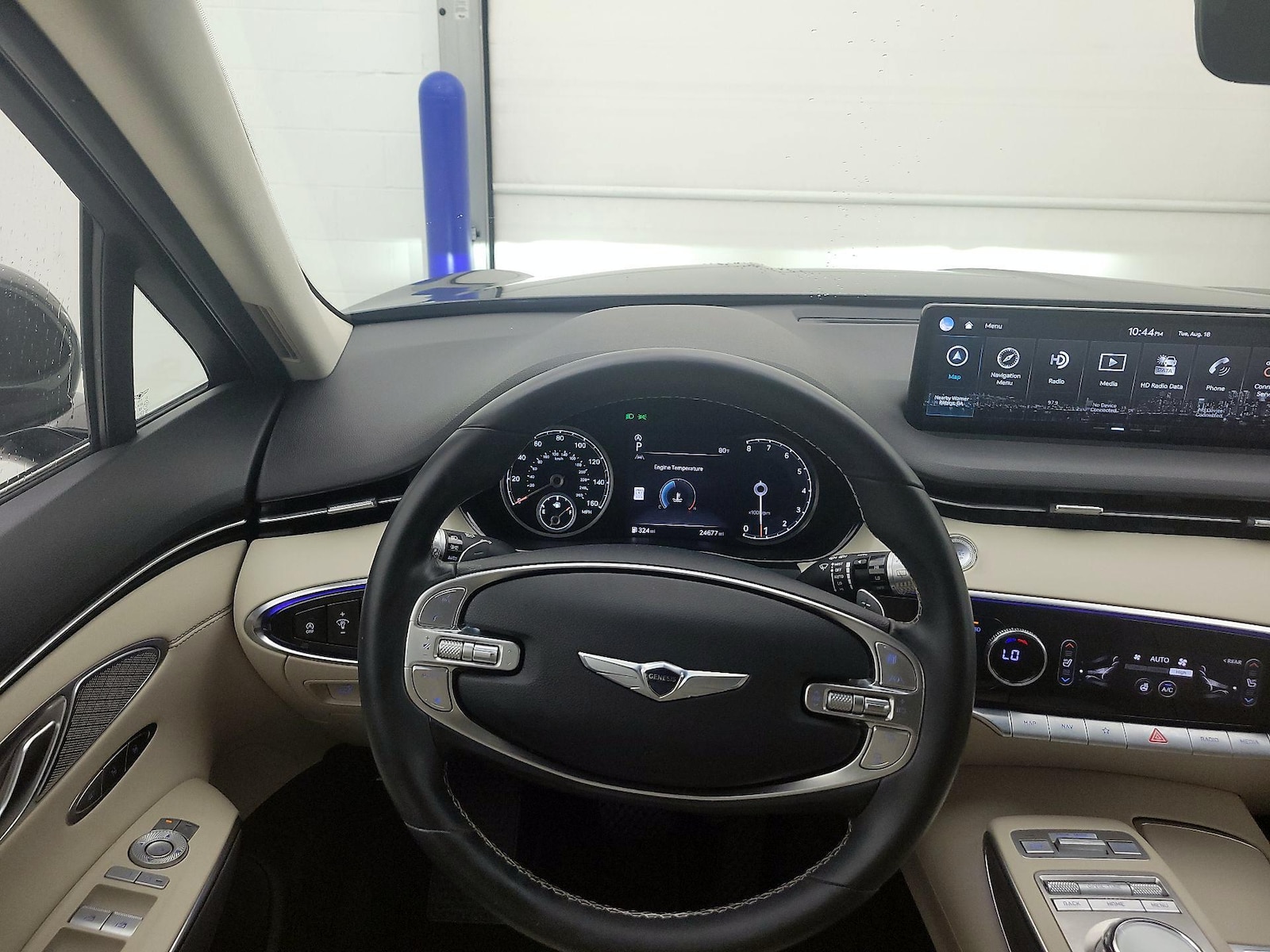 2023 GENESIS GV70 Standard - Photo 11