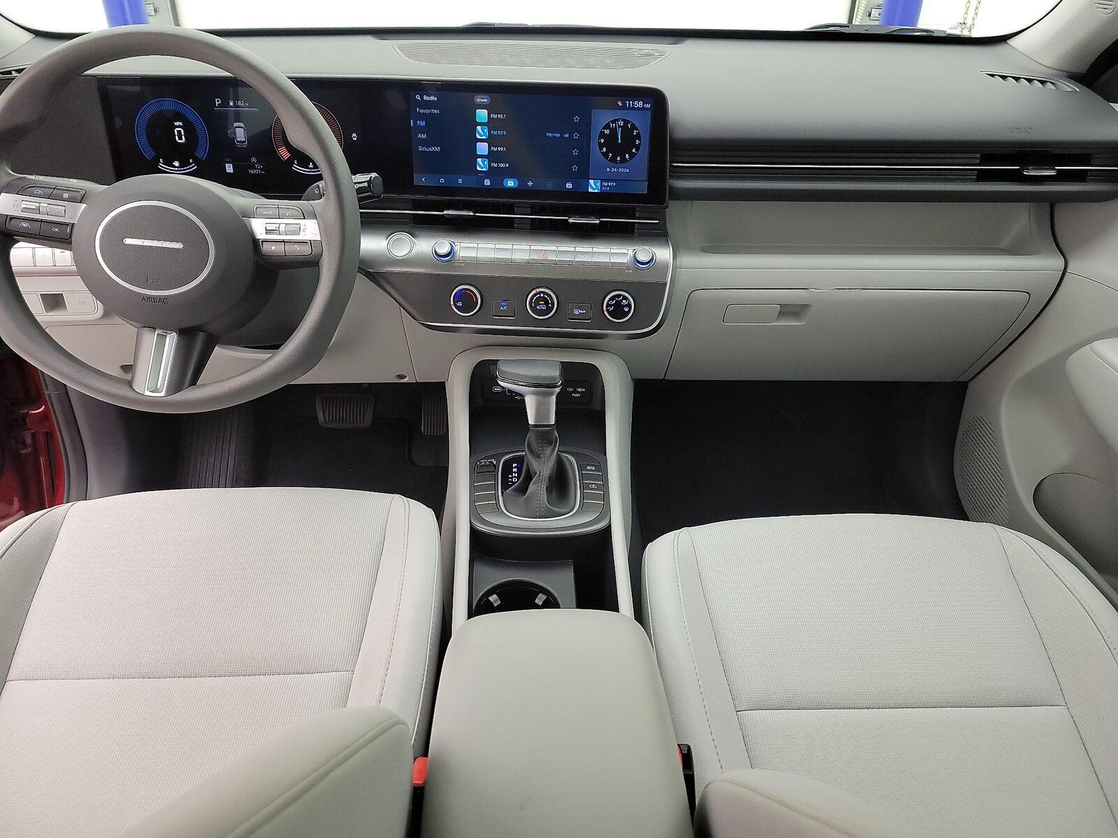 Apple CarPlay® & Android Auto™
