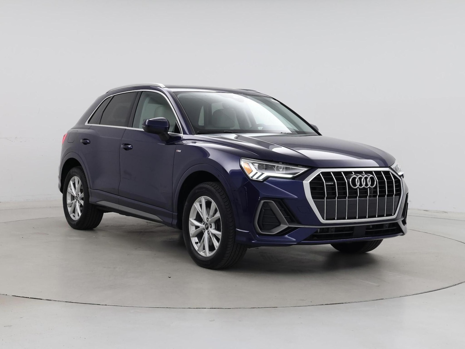2025 Audi Q3 S Line Premium - Photo 2