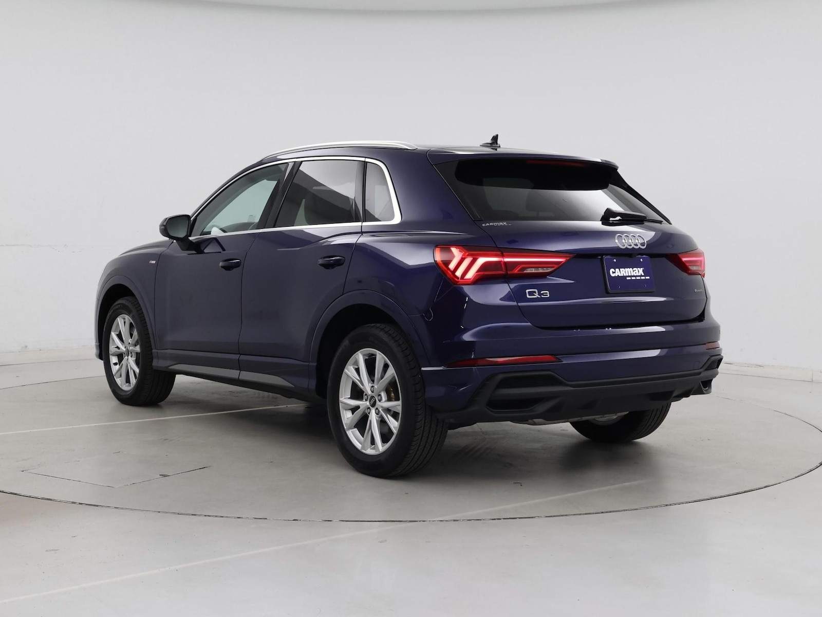 2025 Audi Q3 S Line Premium - Photo 3