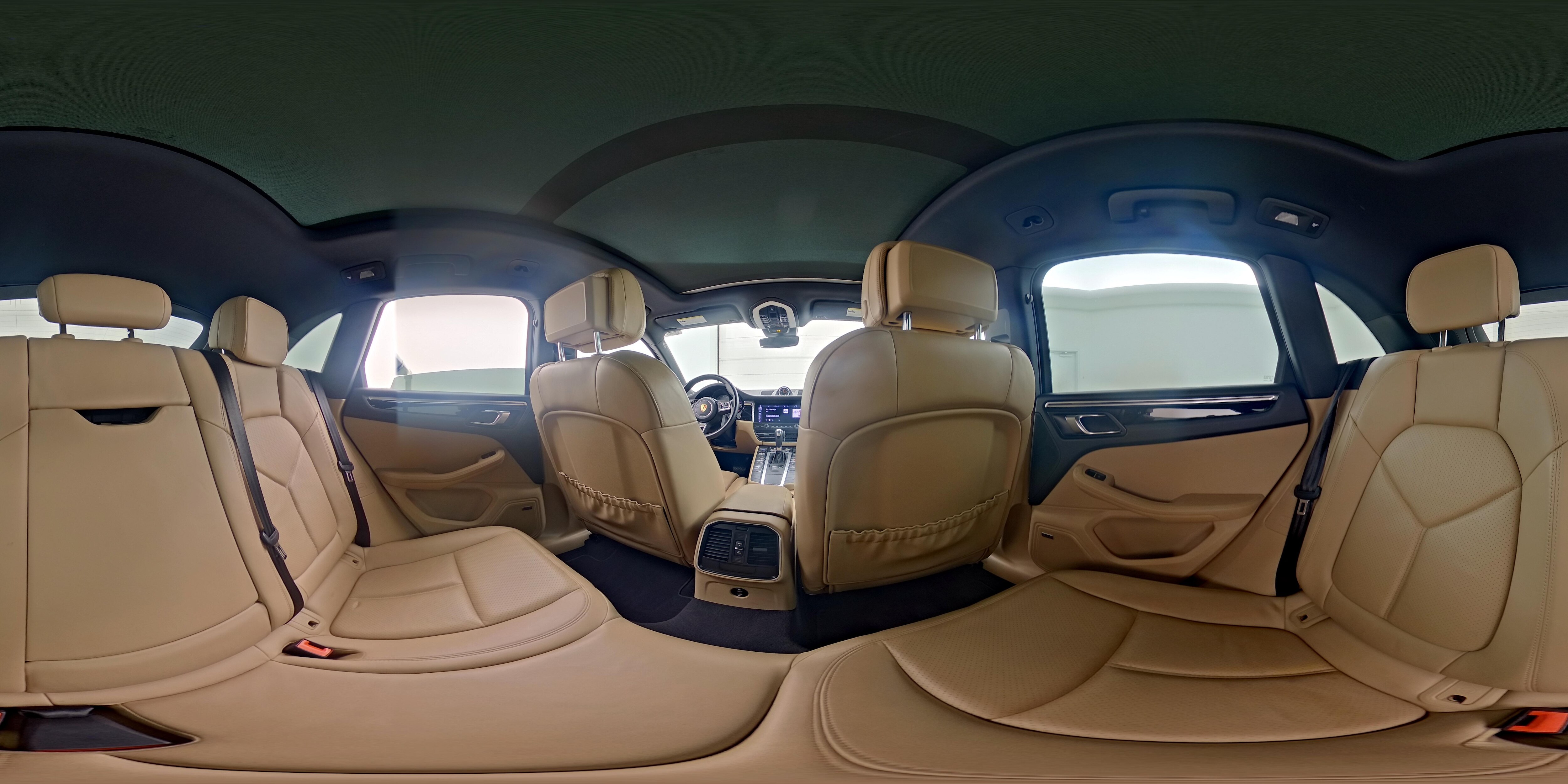 2021 Porsche Macan S - Photo 23