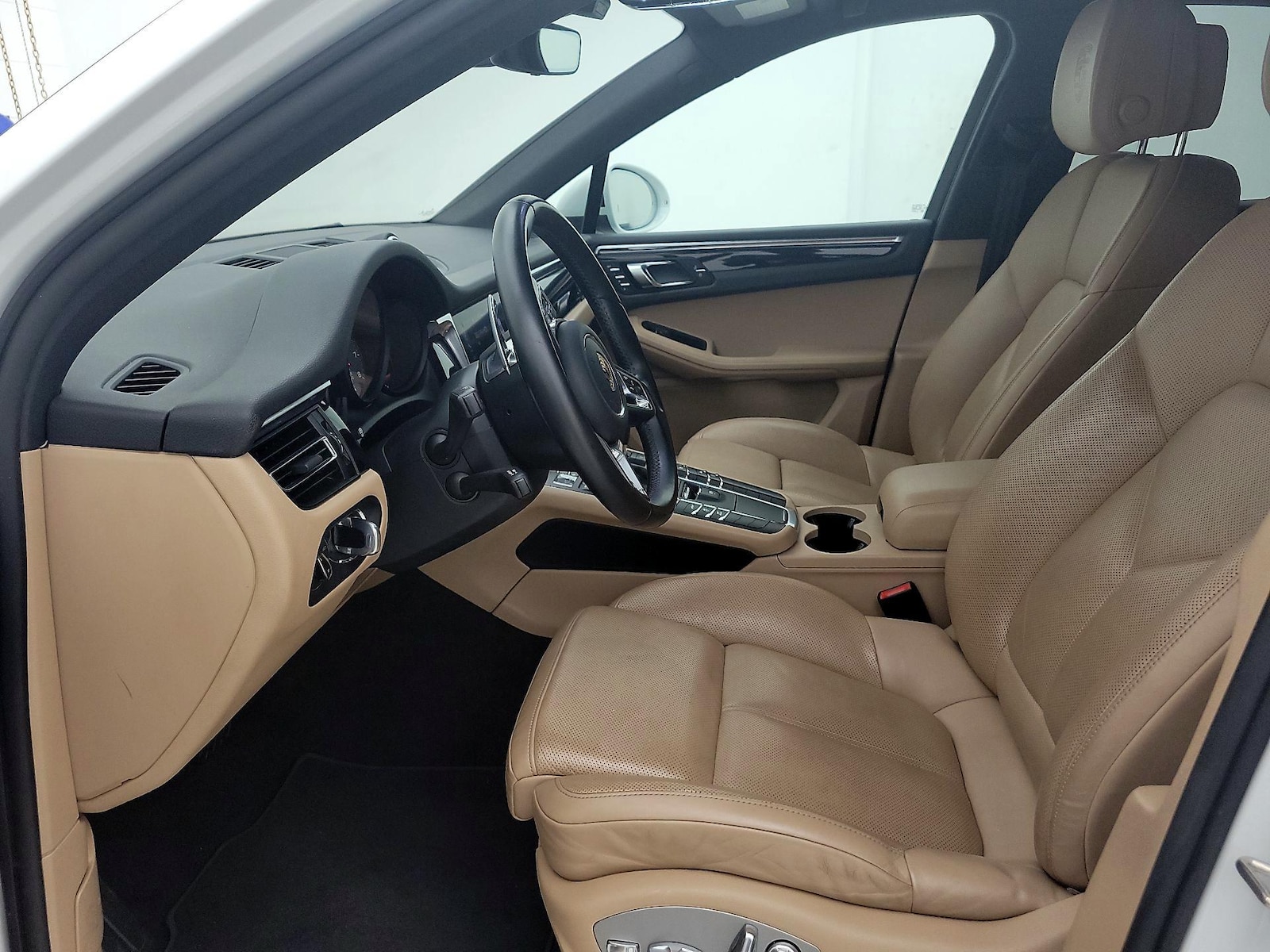 2021 Porsche Macan S - Photo 12