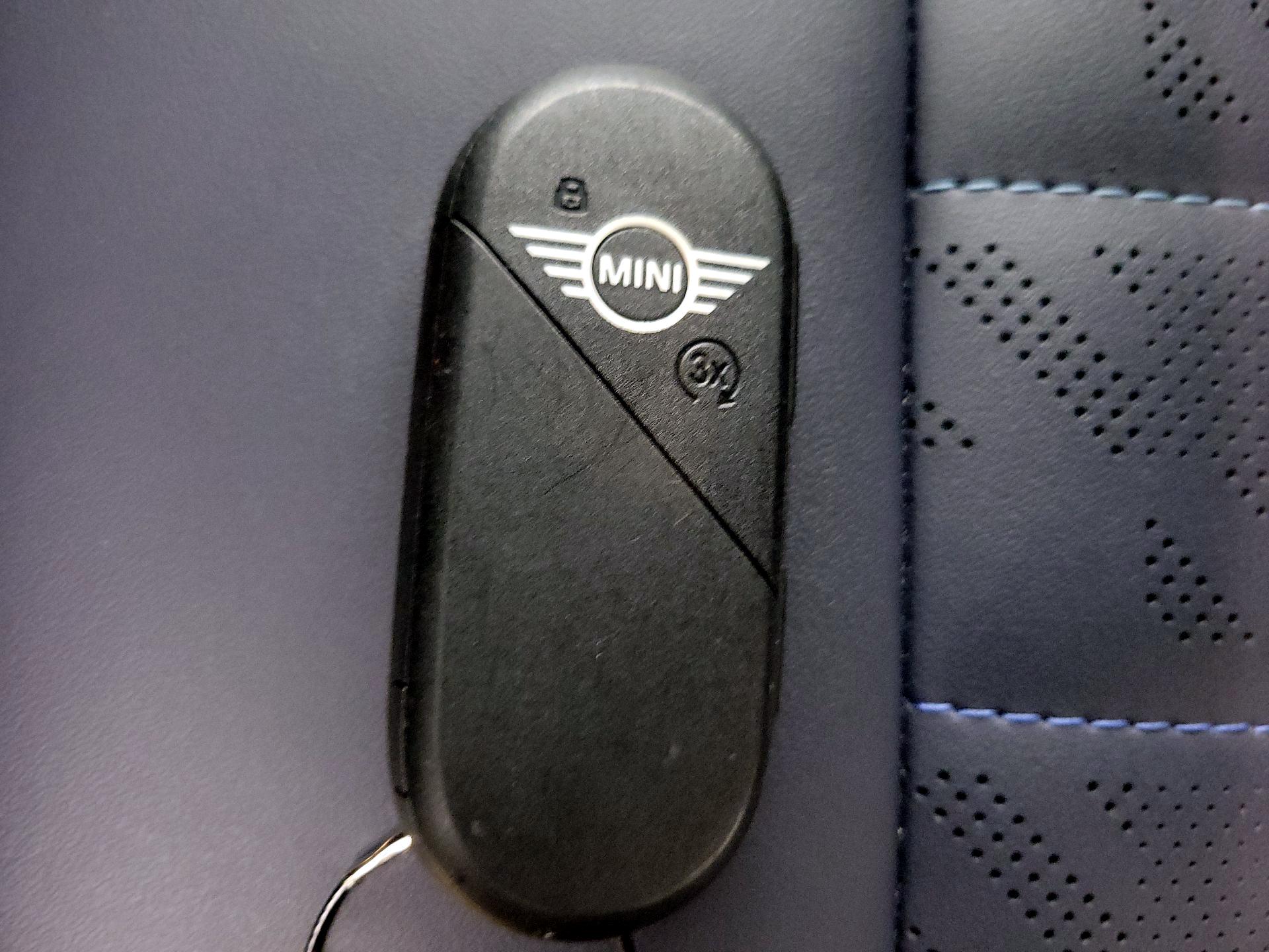 Thumbnail: 2025 MINI Cooper - 20