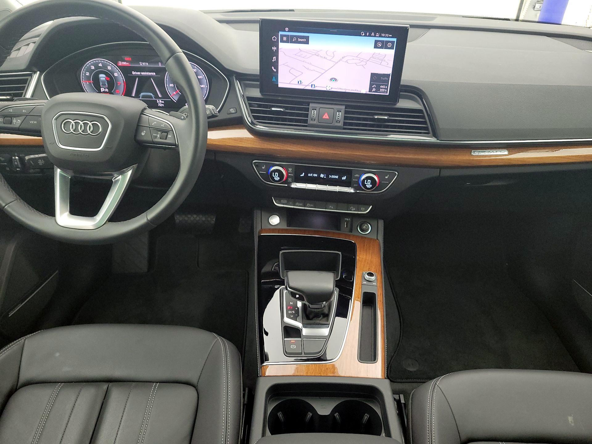 Thumbnail: 2023 Audi Q5 - 9