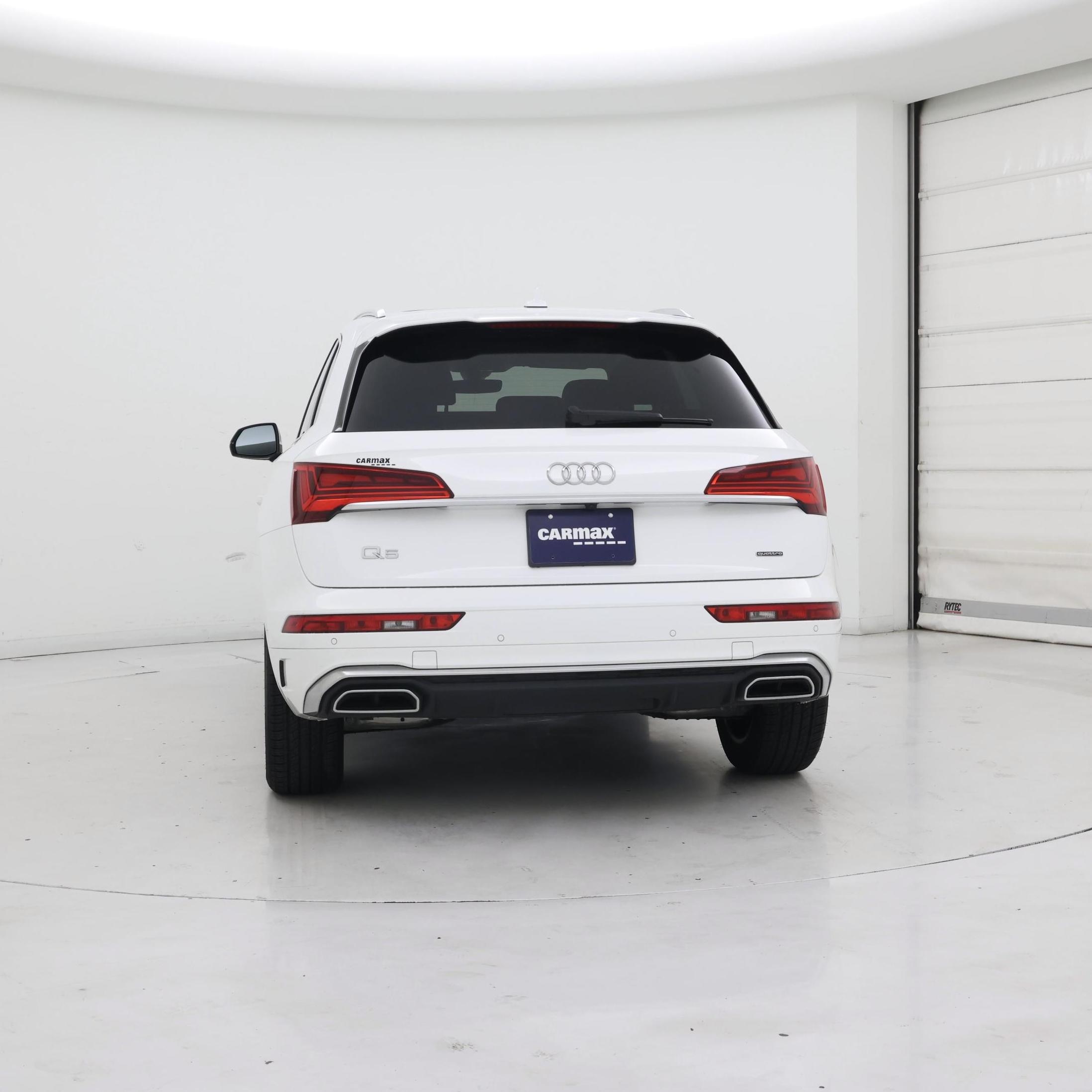 Thumbnail: 2023 Audi Q5 - 6