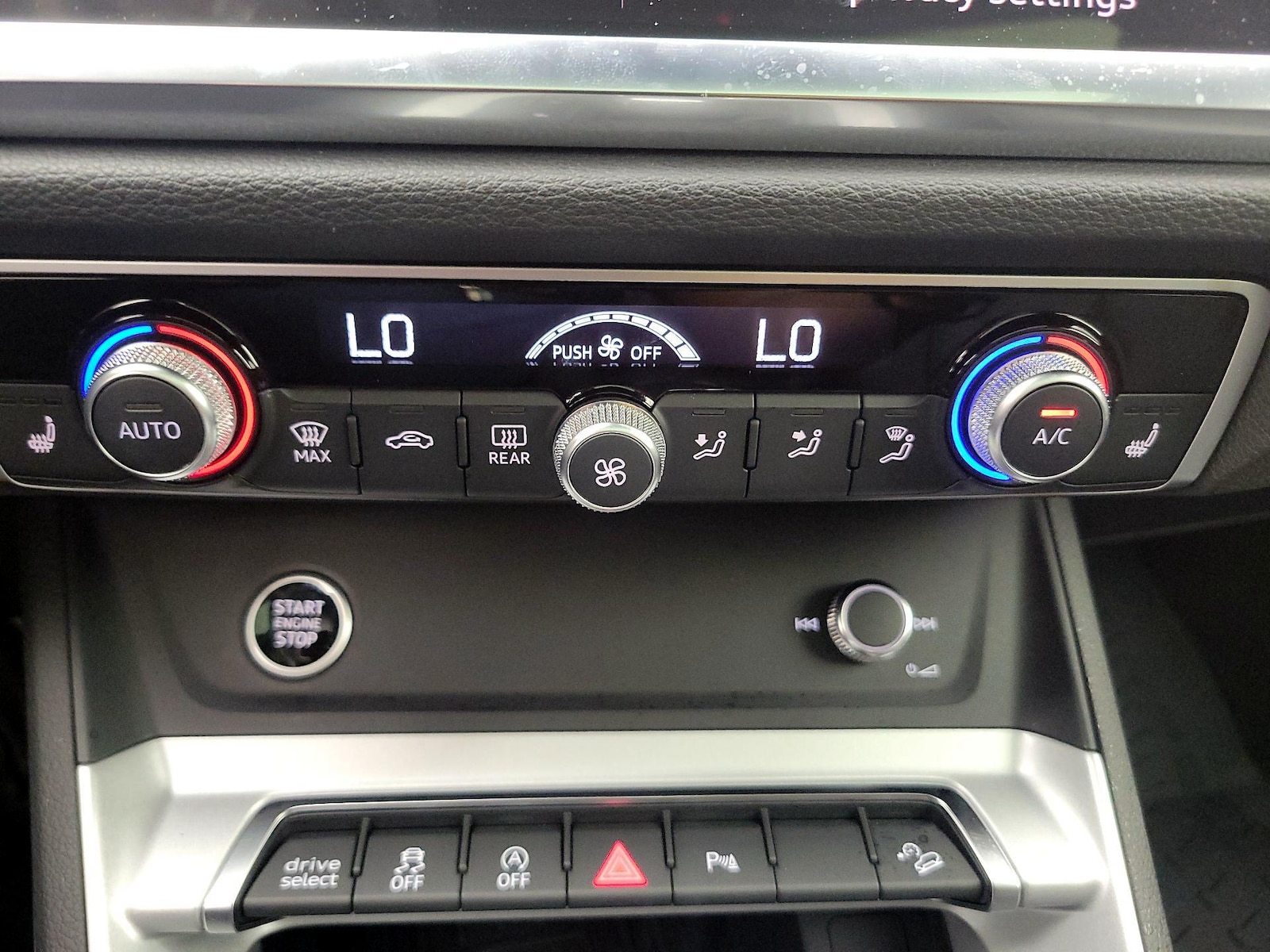 2025 Audi Q3 S Line Premium - Photo 17