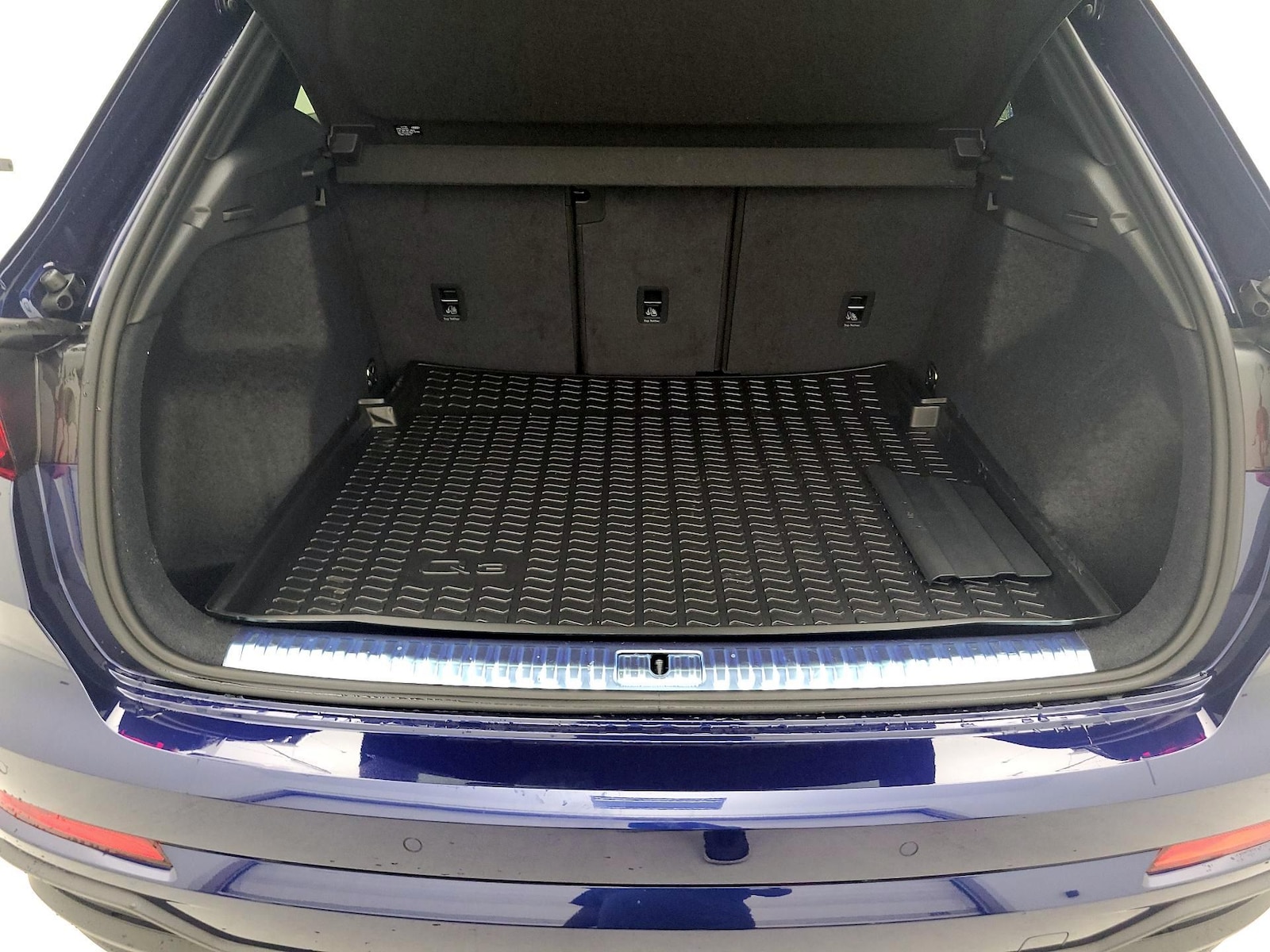 2025 Audi Q3 S Line Premium - Photo 22