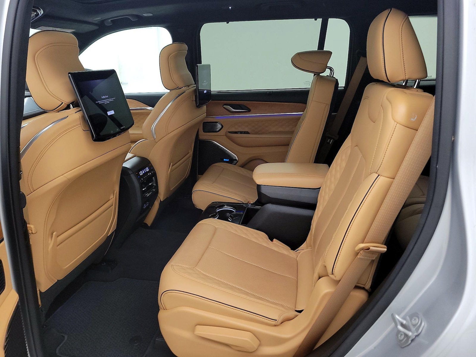 Rear Air Conditioning