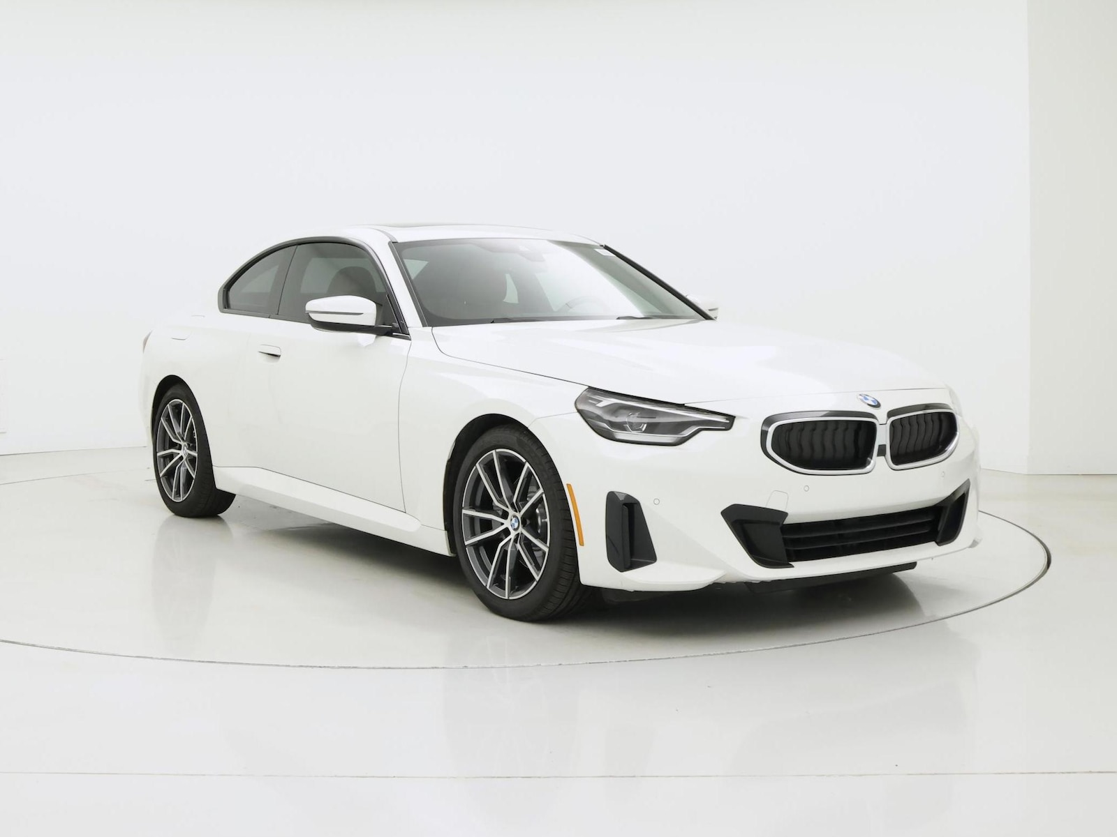 2023 BMW 2 Series 230i - Photo 2