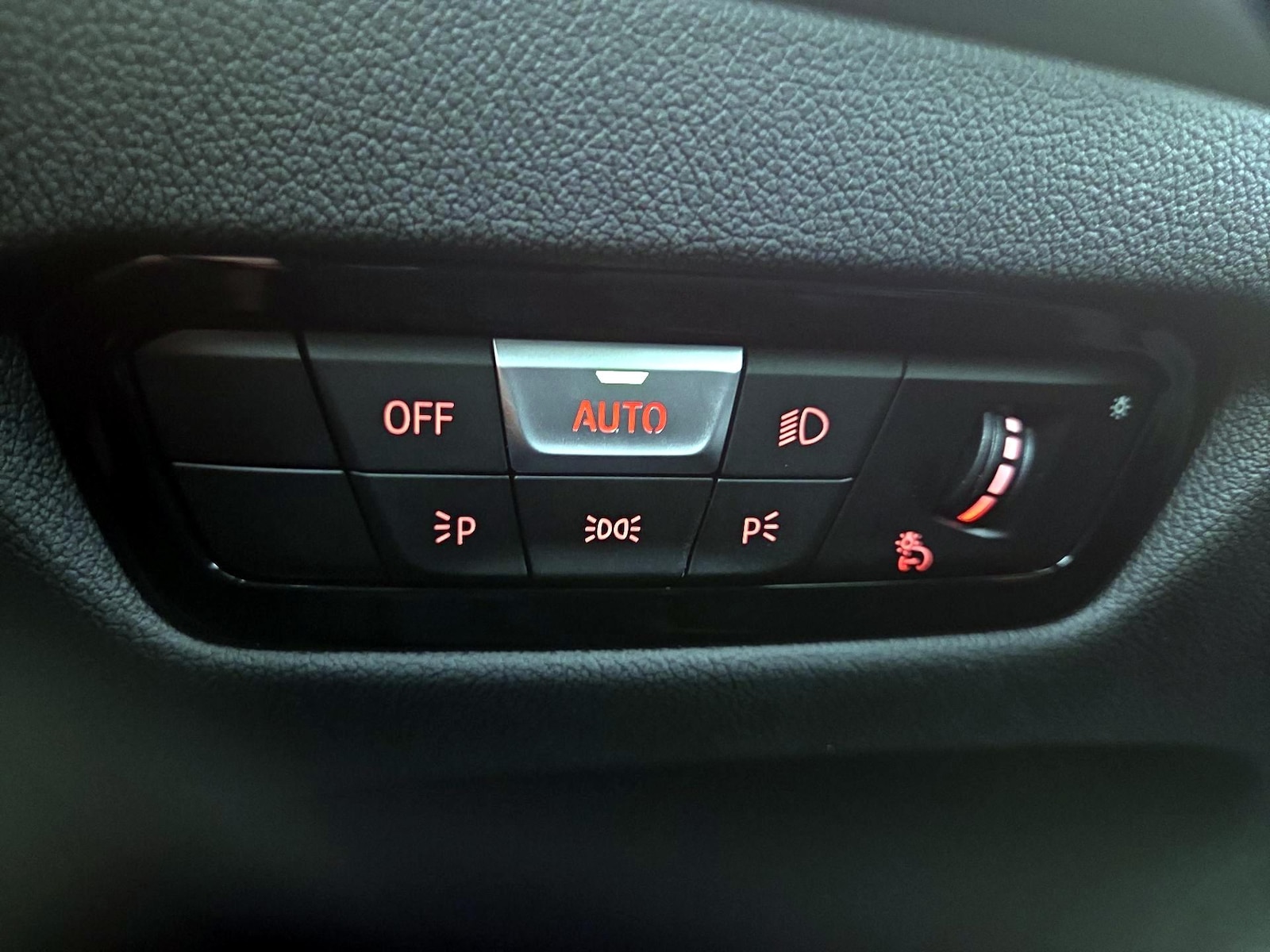2023 BMW 2 Series 230i - Photo 14