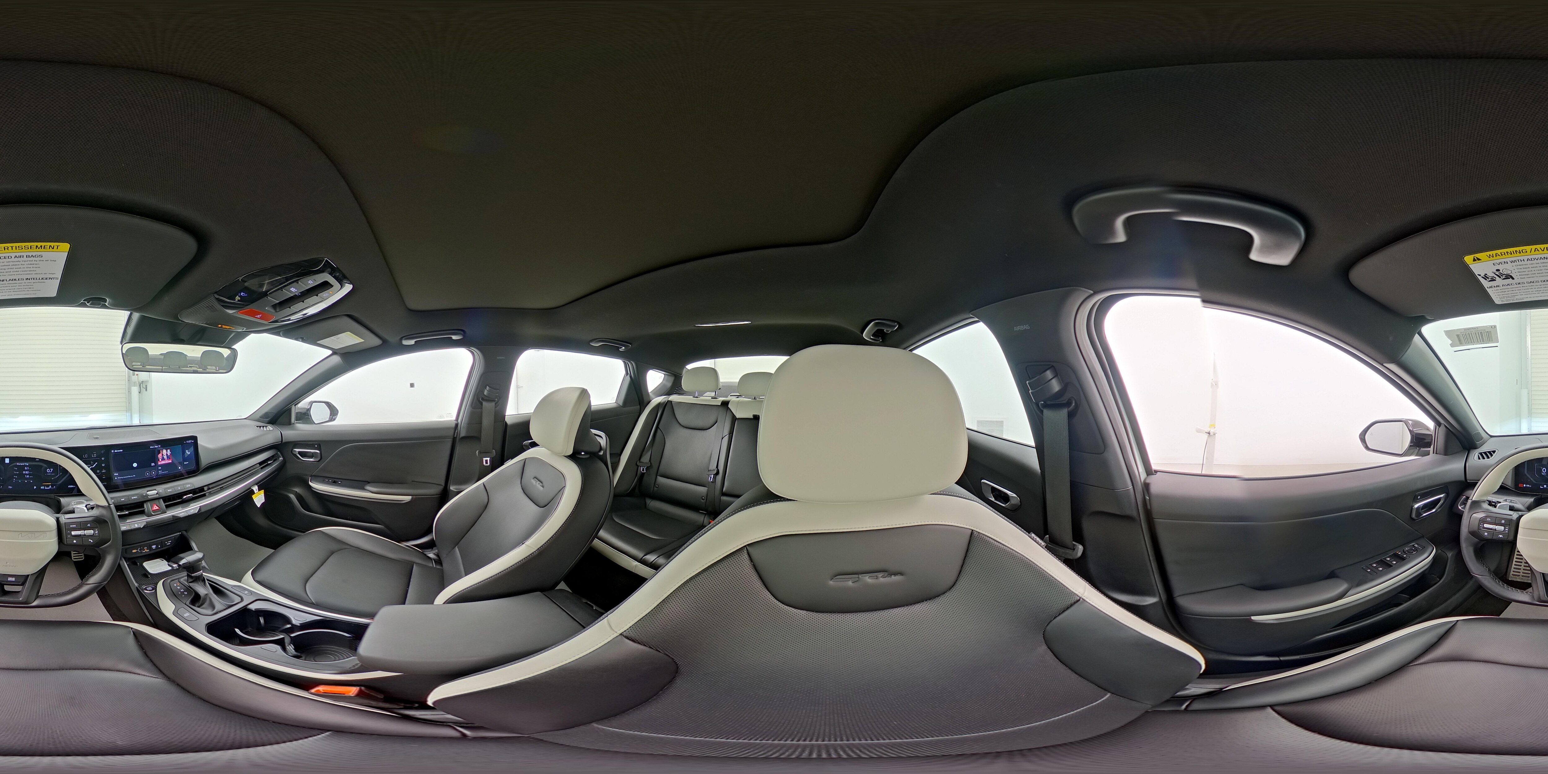 2025 Kia K4 GT-Line Turbo - Photo 28
