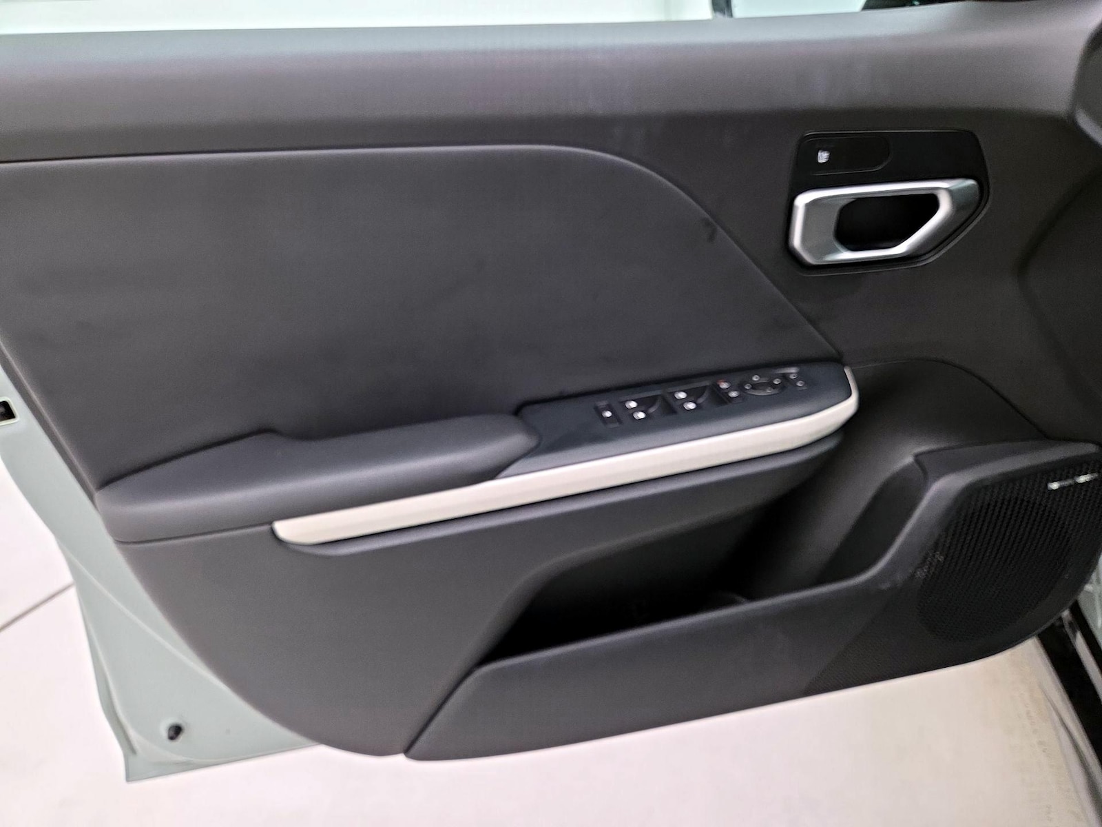 2025 Kia K4 GT-Line Turbo - Photo 13
