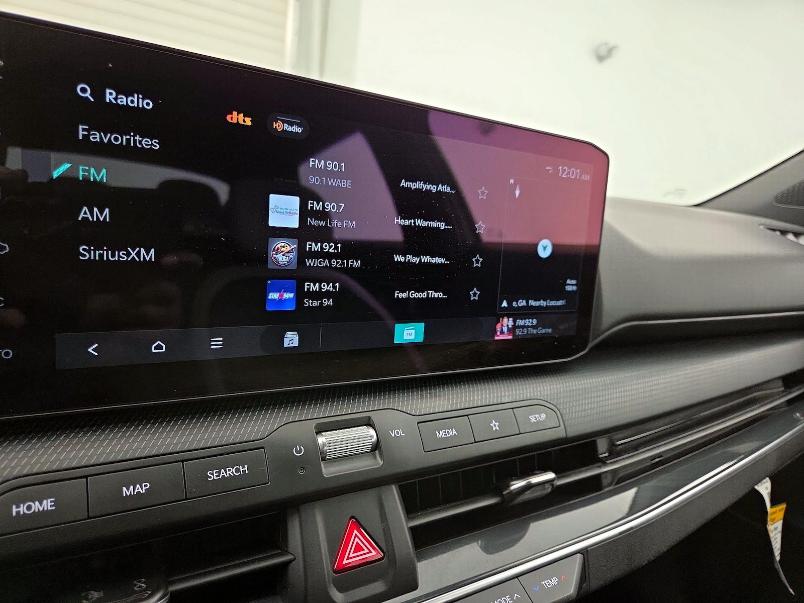 2025 Kia K4 GT-Line Turbo - Photo 17