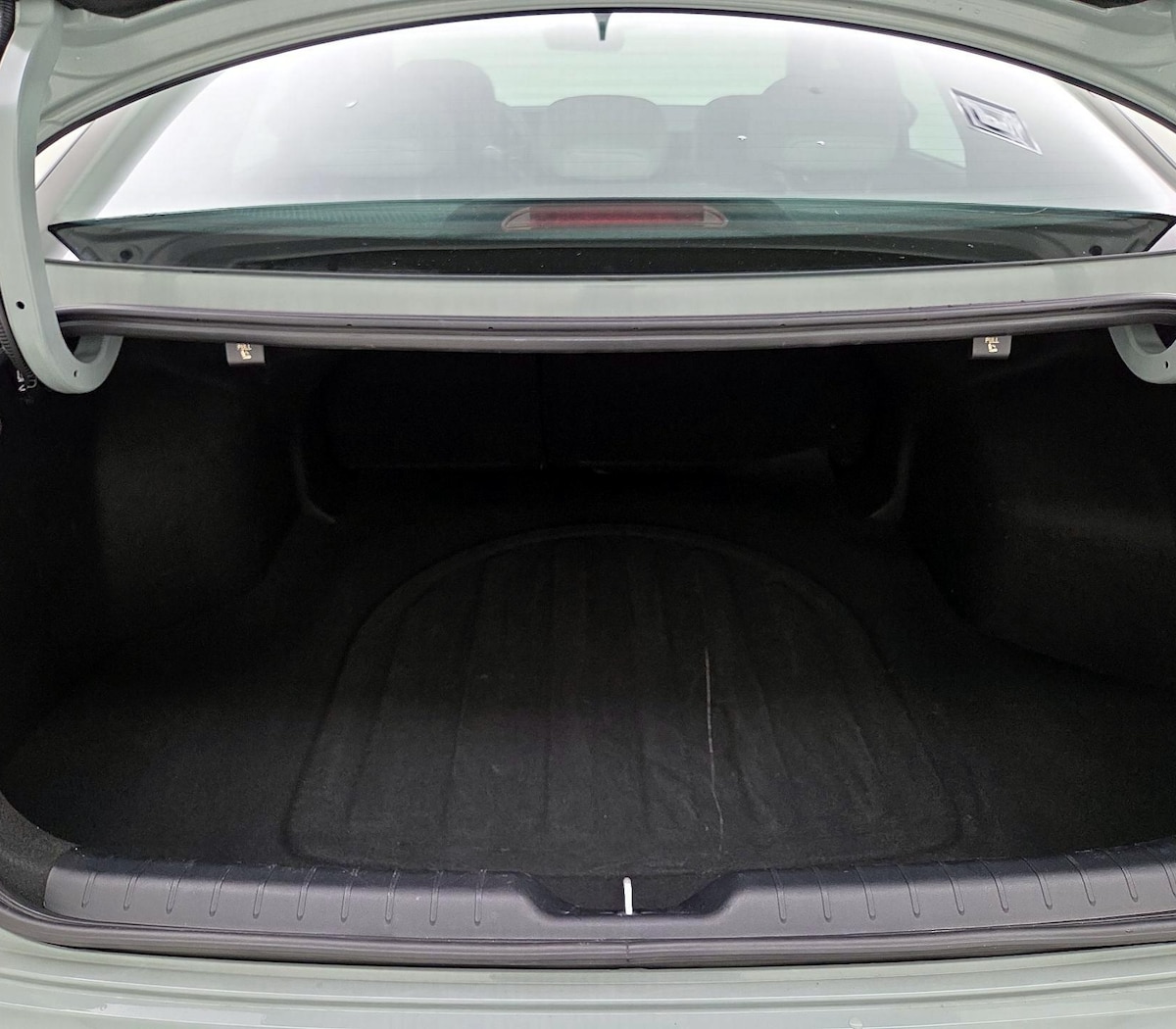 Trunk/Cargo (Seats Up)