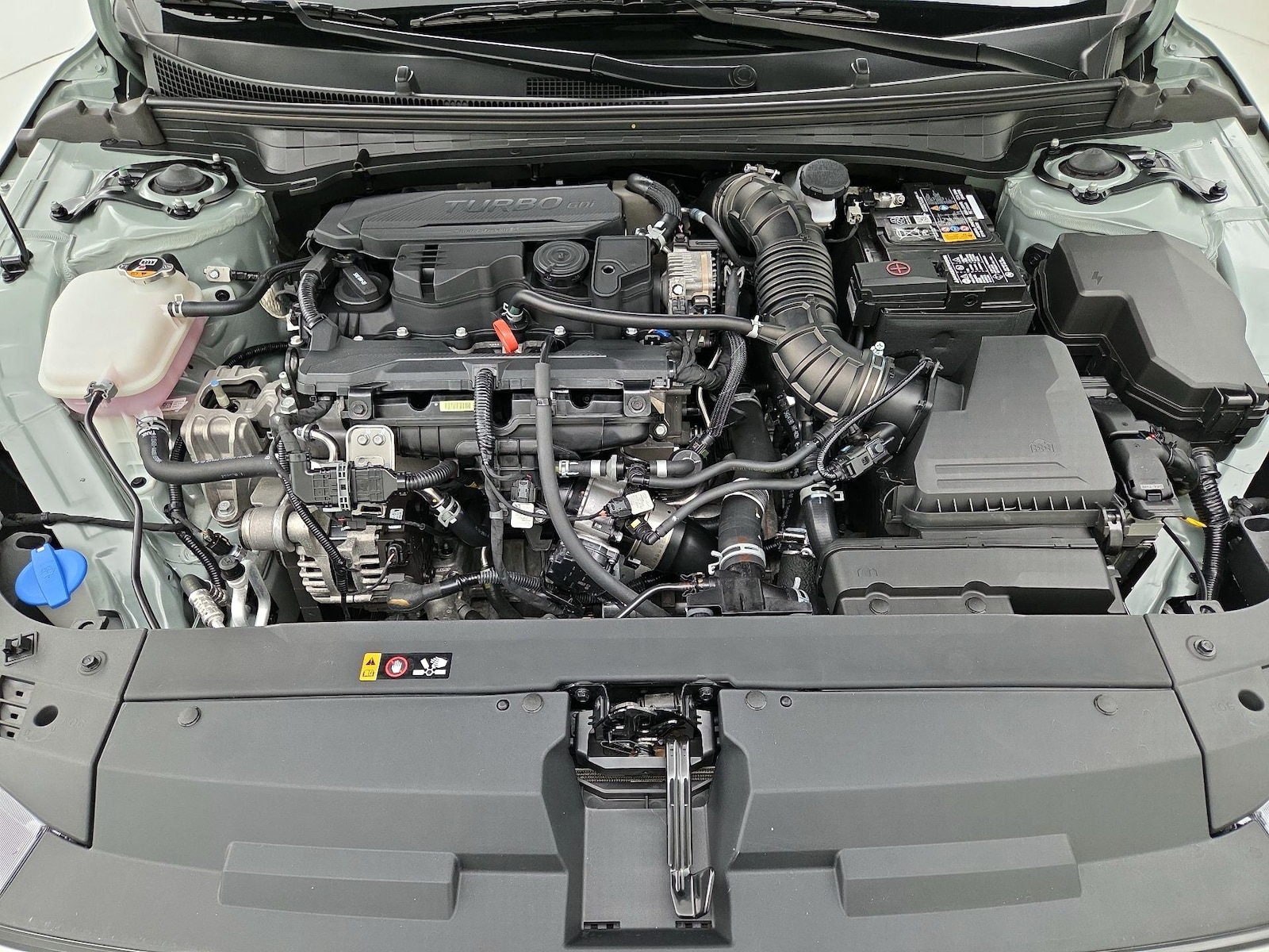 2025 Kia K4 GT-Line Turbo - Photo 24