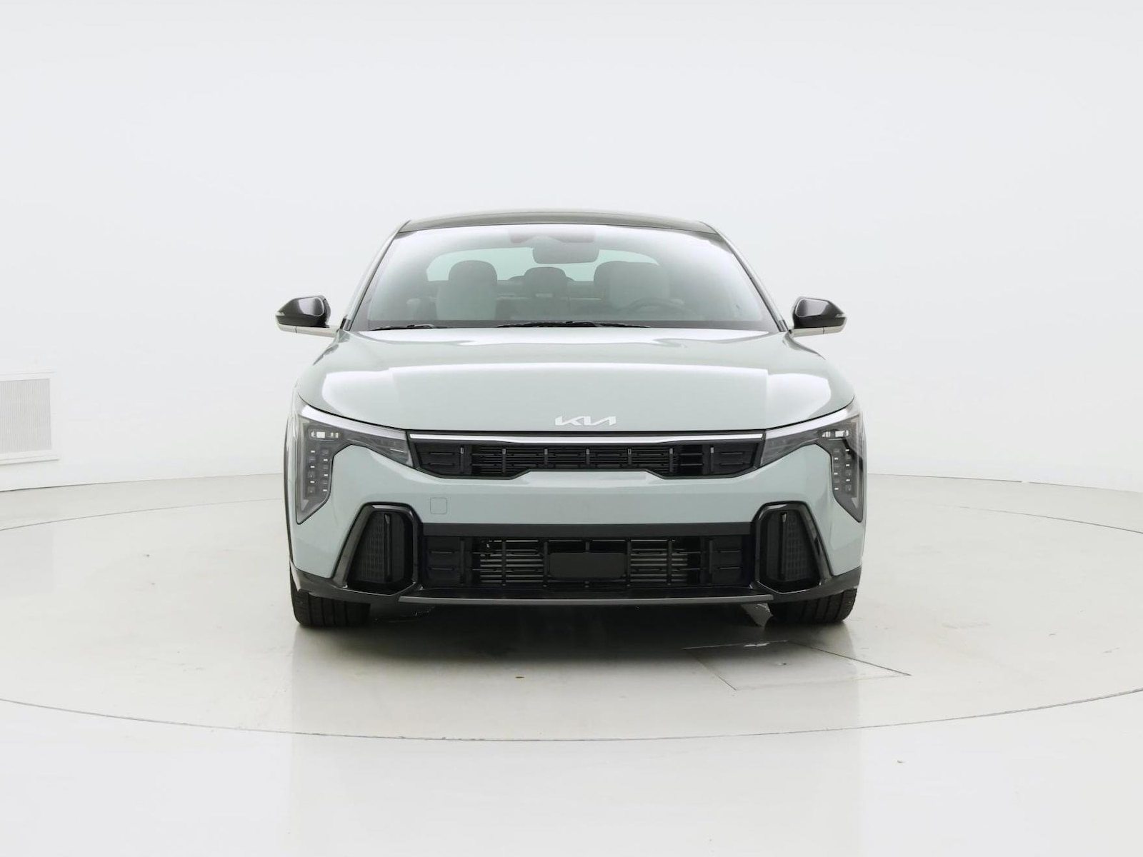 2025 Kia K4 GT-Line Turbo - Photo 6