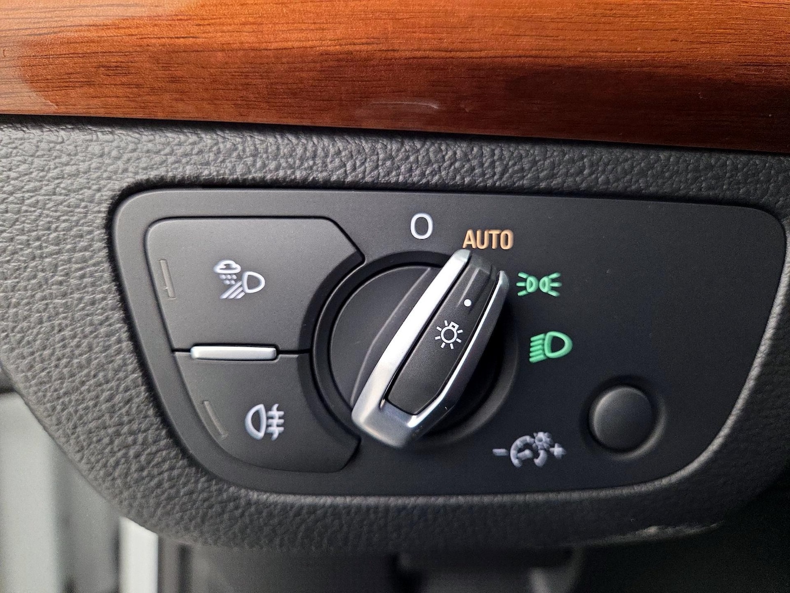 2023 Audi Q5 Premium Plus - Photo 14