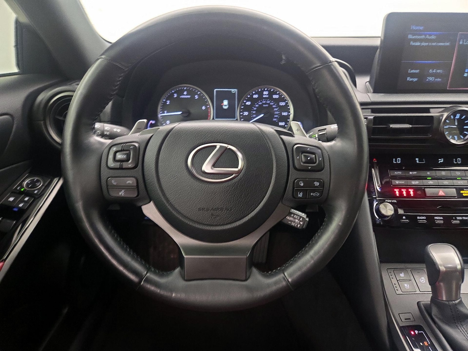 2023 Lexus IS 300 - Photo 11