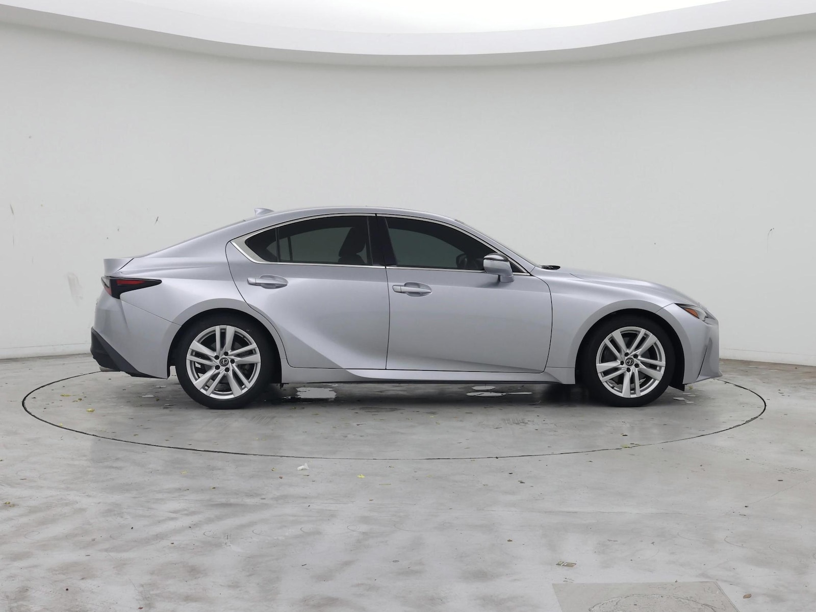 2023 Lexus IS 300 - Photo 8