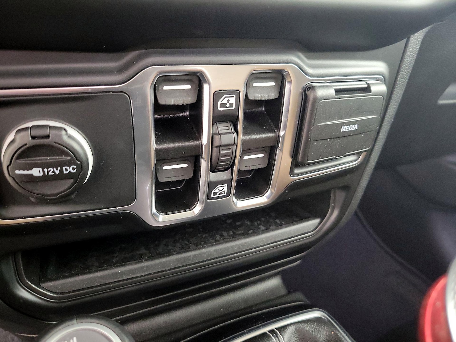 2021 Jeep Wrangler Unlimited Sahara - Photo 19