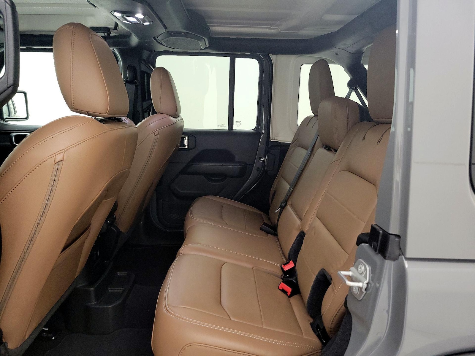 2021 Jeep Wrangler Unlimited Sahara - Photo 20