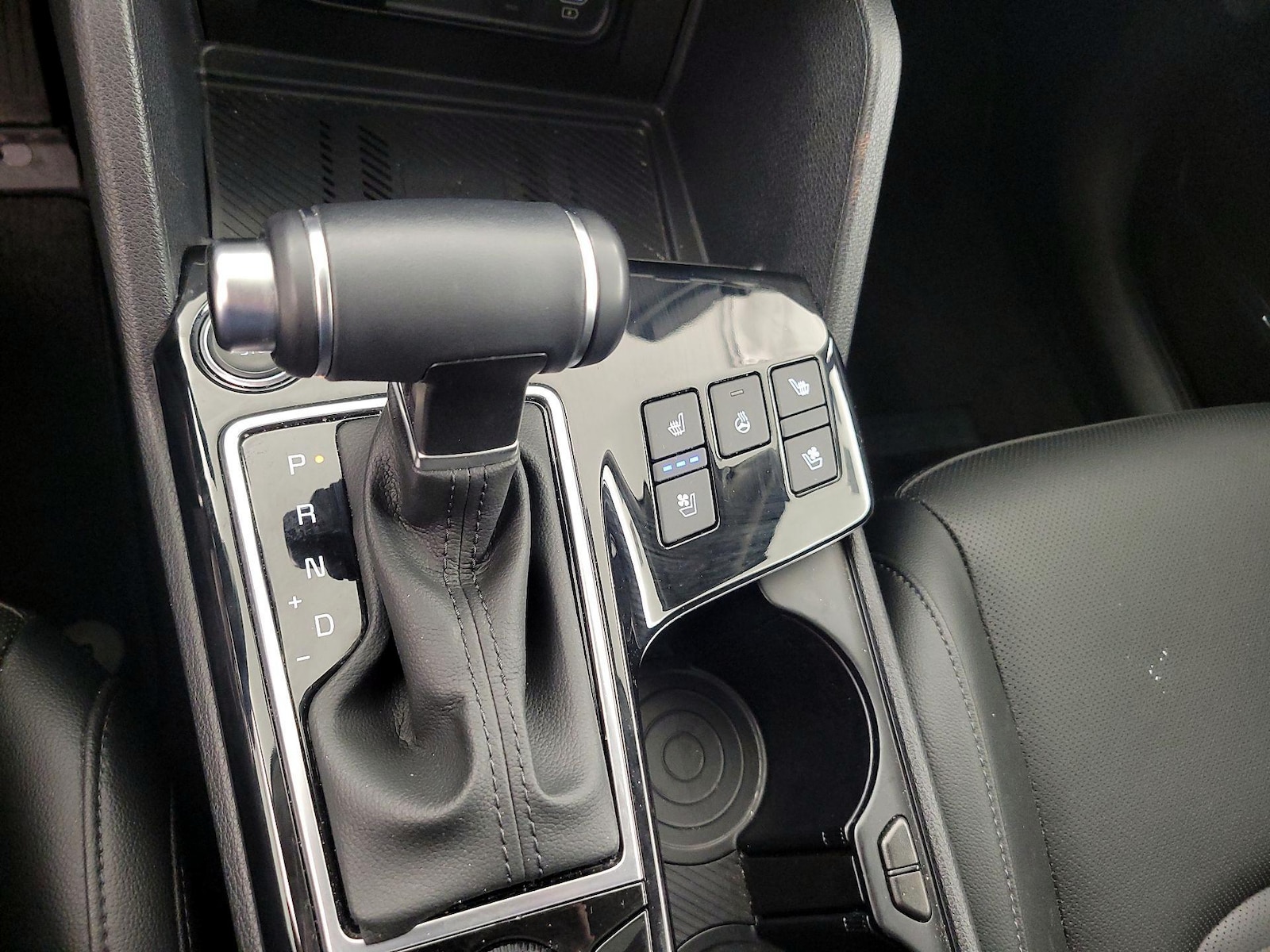 2025 Kia Sportage SX Prestige - Photo 10