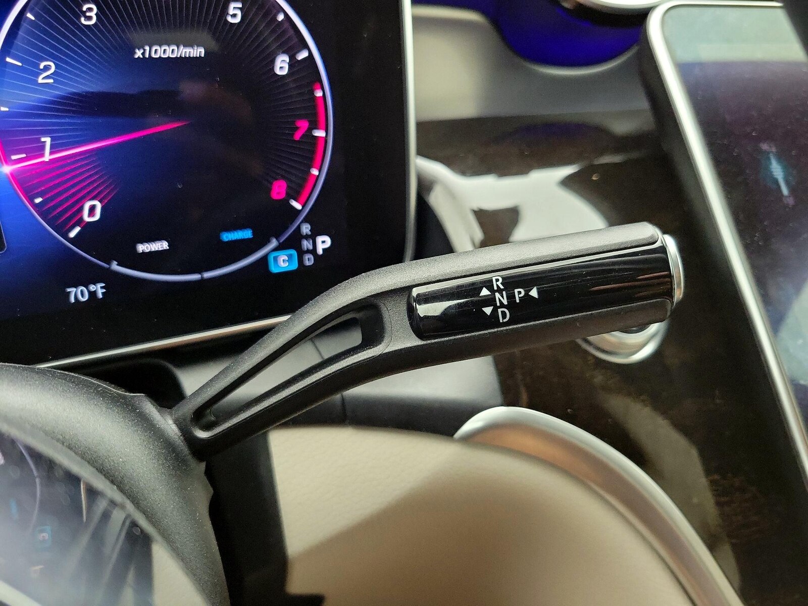 2023 Mercedes-Benz GLC GLC300 - Photo 18