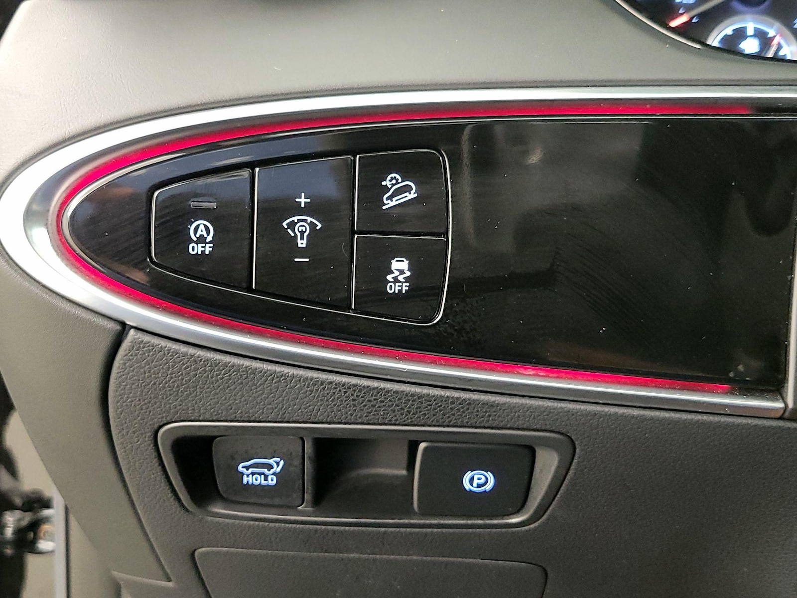2025 GENESIS GV70 Standard - Photo 14