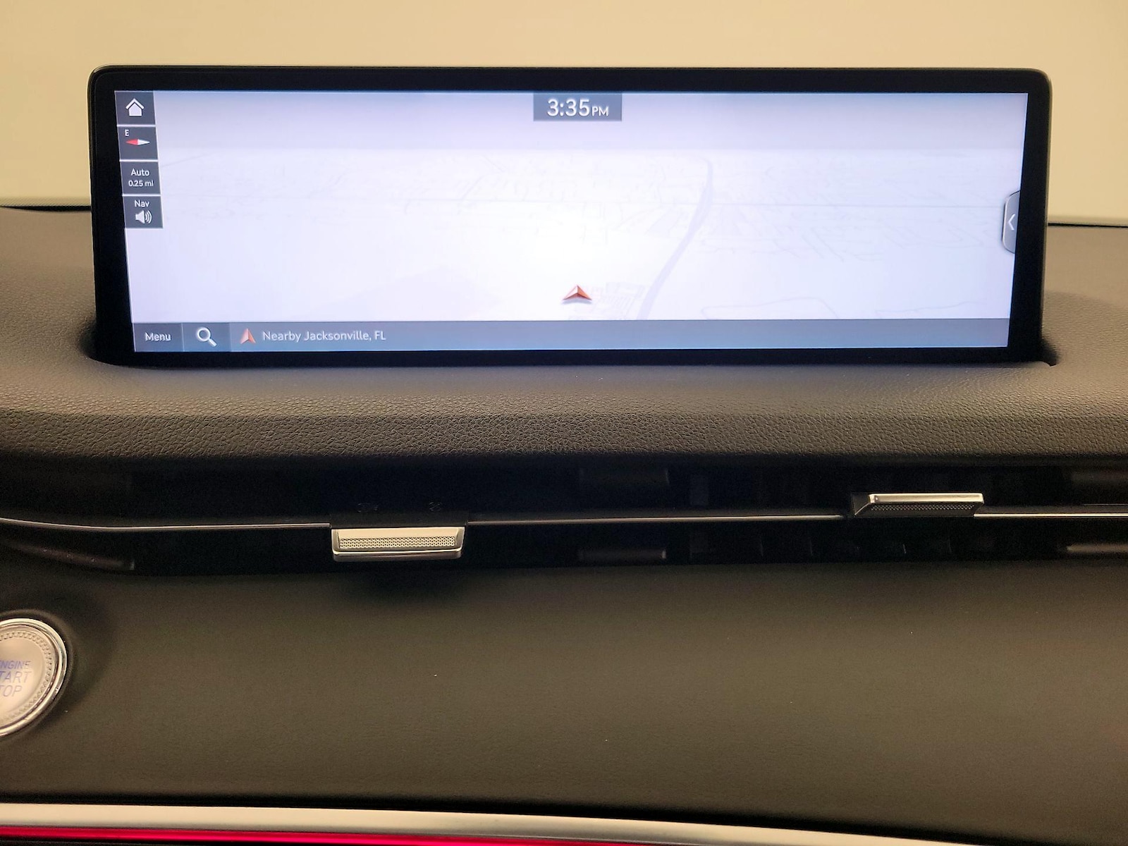 2025 GENESIS GV70 Standard - Photo 15